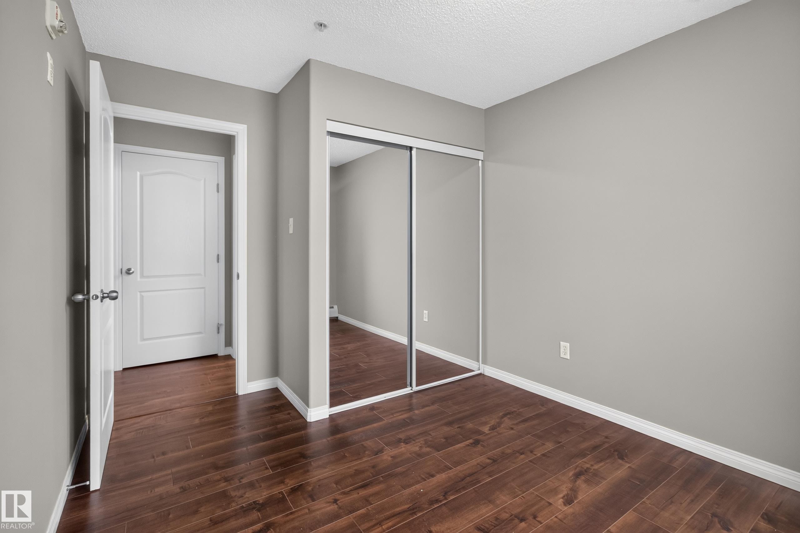 7124 7327 South Terwillegar Drive, Edmonton, AB