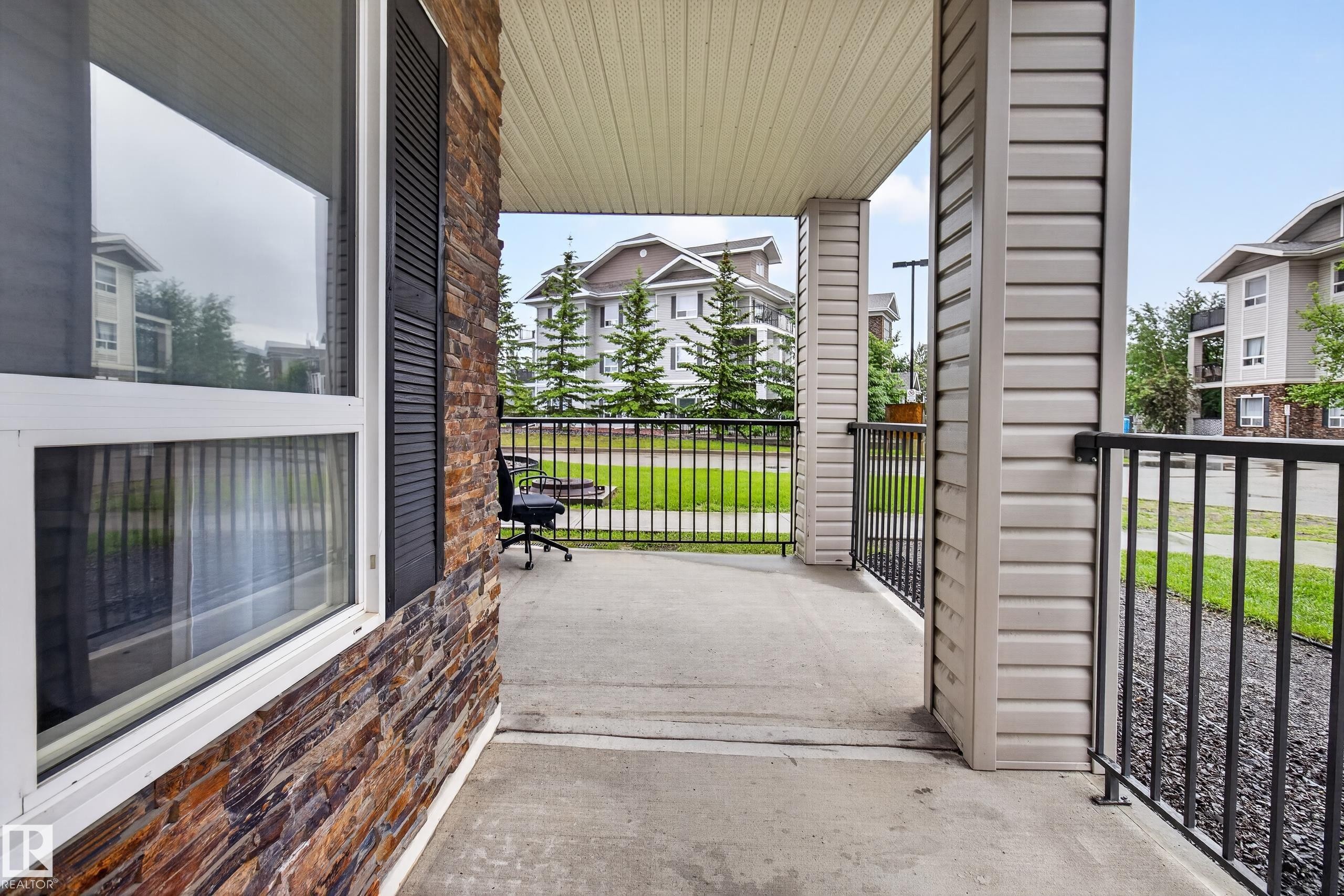 7124 7327 South Terwillegar Drive, Edmonton, AB