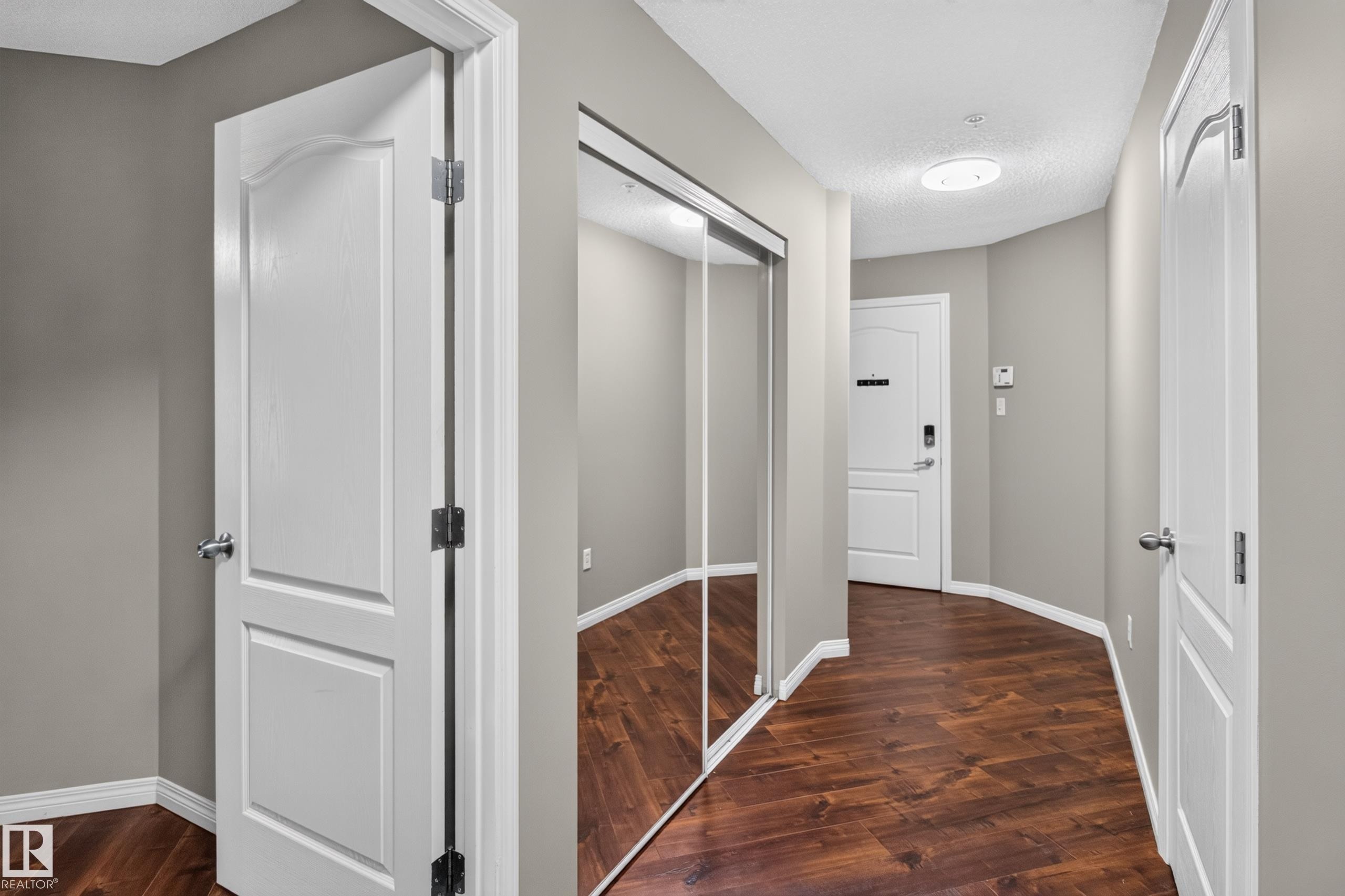 7124 7327 South Terwillegar Drive, Edmonton, AB