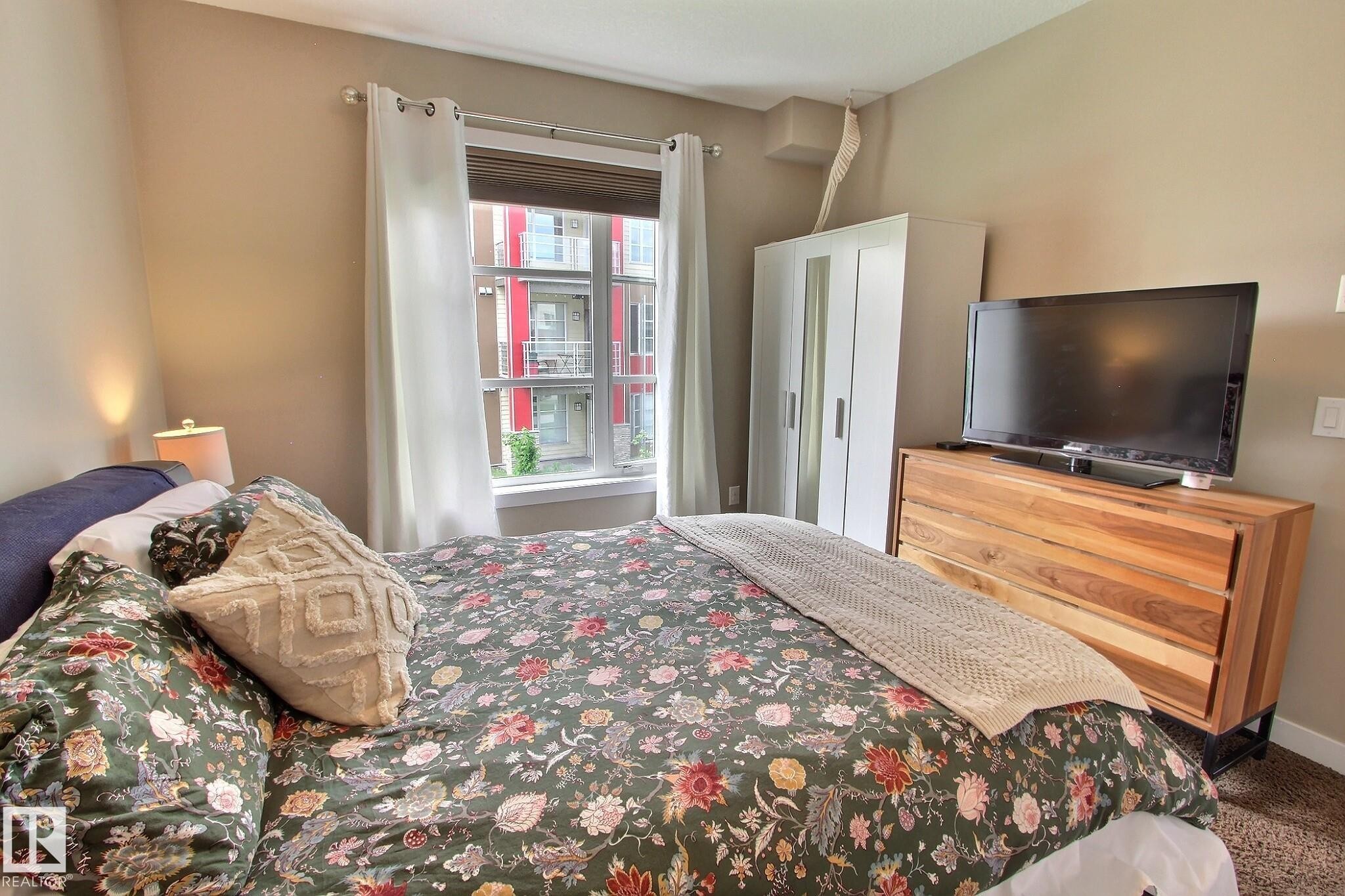 #206 2584 Anderson Wy Sw, Edmonton, AB - Indoor Photo Showing Bedroom