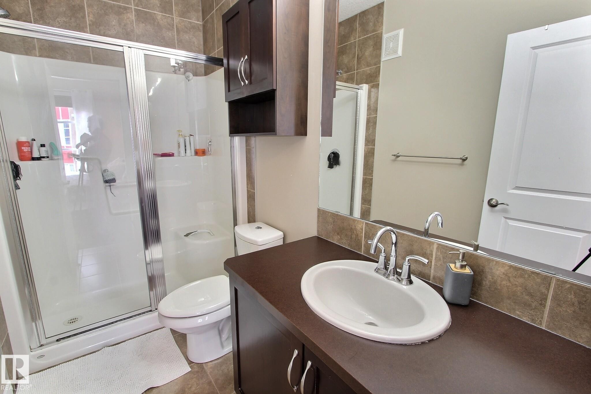 #206 2584 Anderson Wy Sw, Edmonton, AB - Indoor Photo Showing Bathroom
