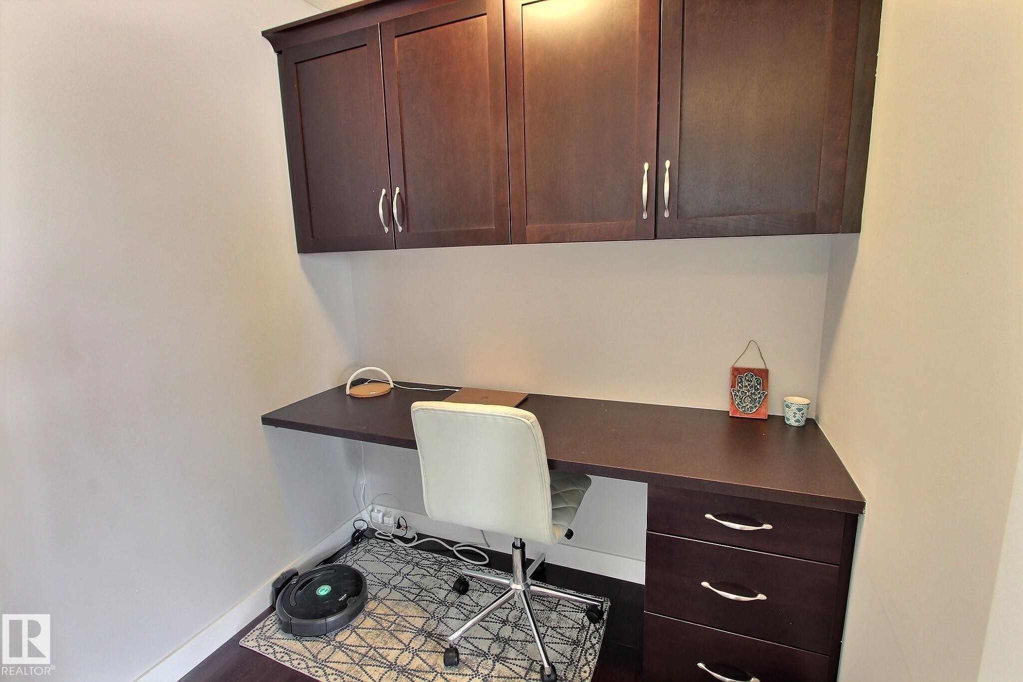 #206 2584 Anderson Wy Sw, Edmonton, AB - Indoor Photo Showing Office