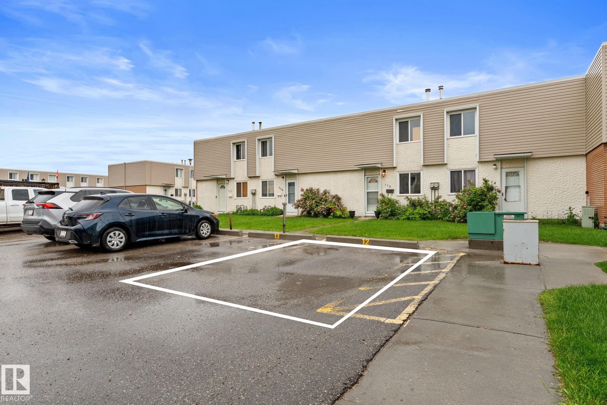 111 Cornell Court, Edmonton, AB