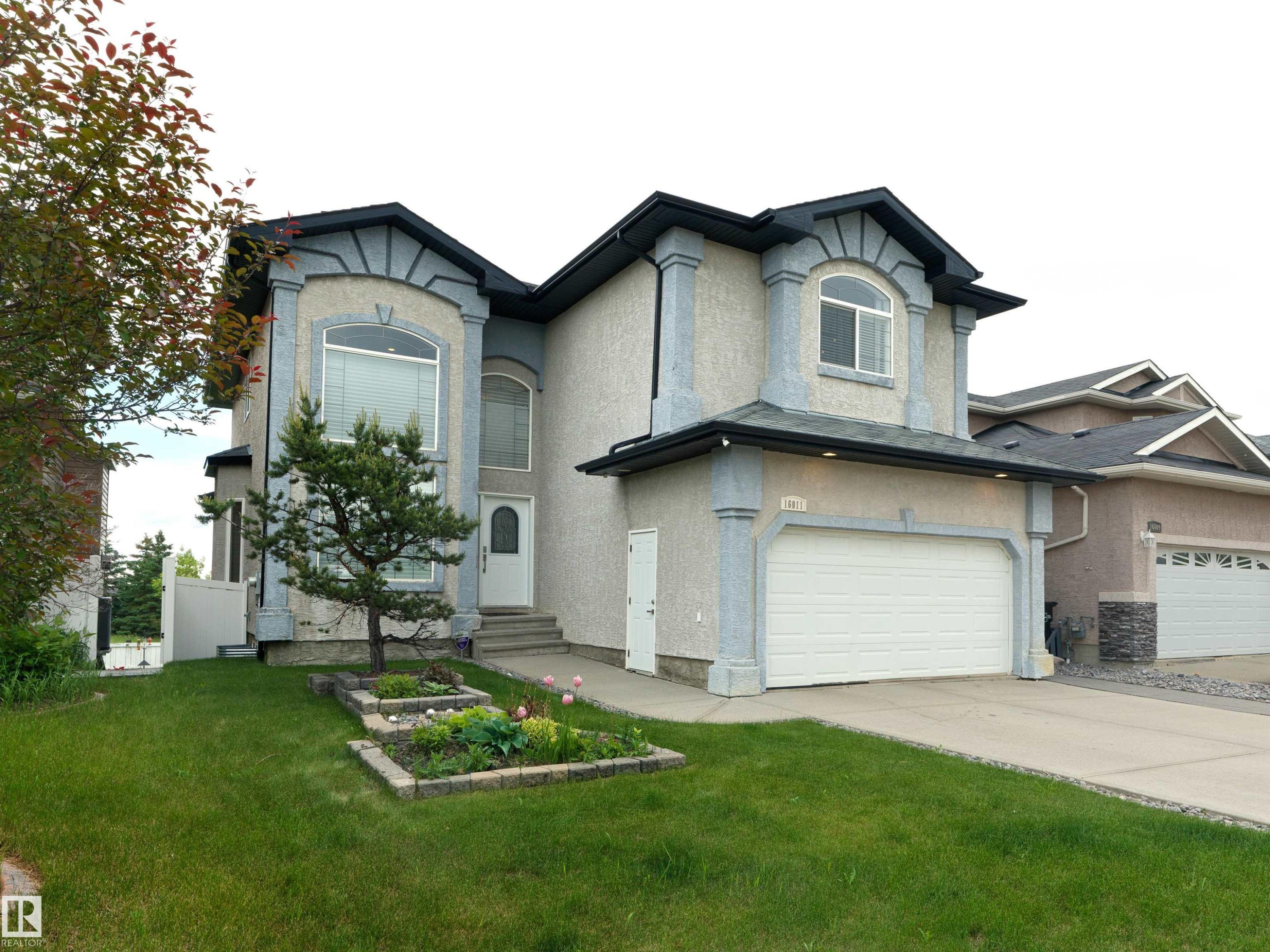 16011 46 Street, Edmonton, AB