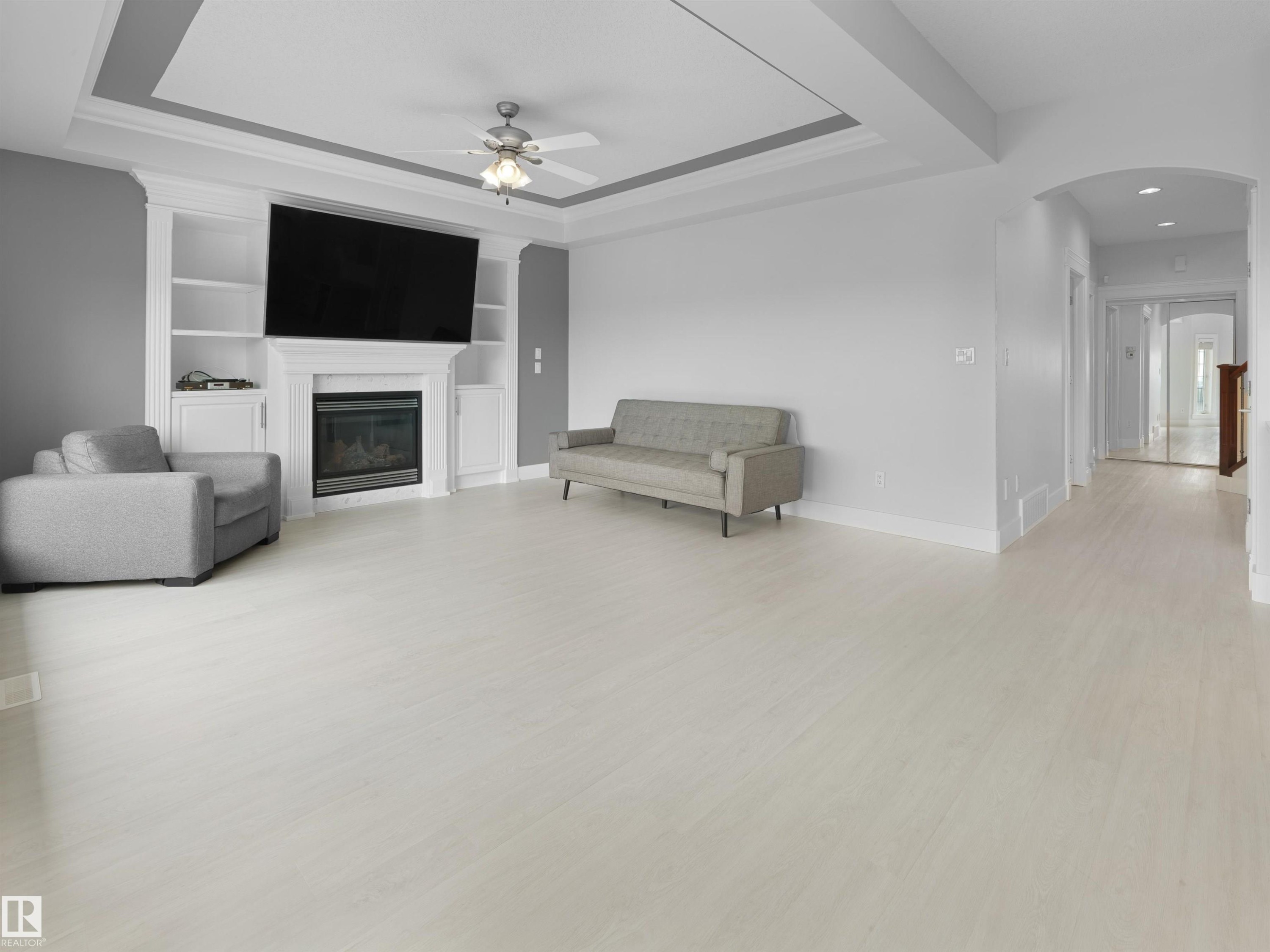 16011 46 Street, Edmonton, AB