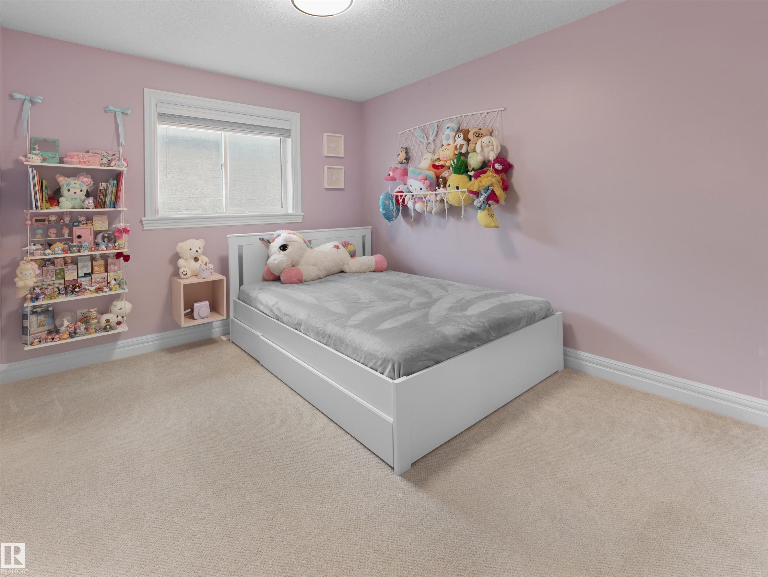 16011 46 Street, Edmonton, AB