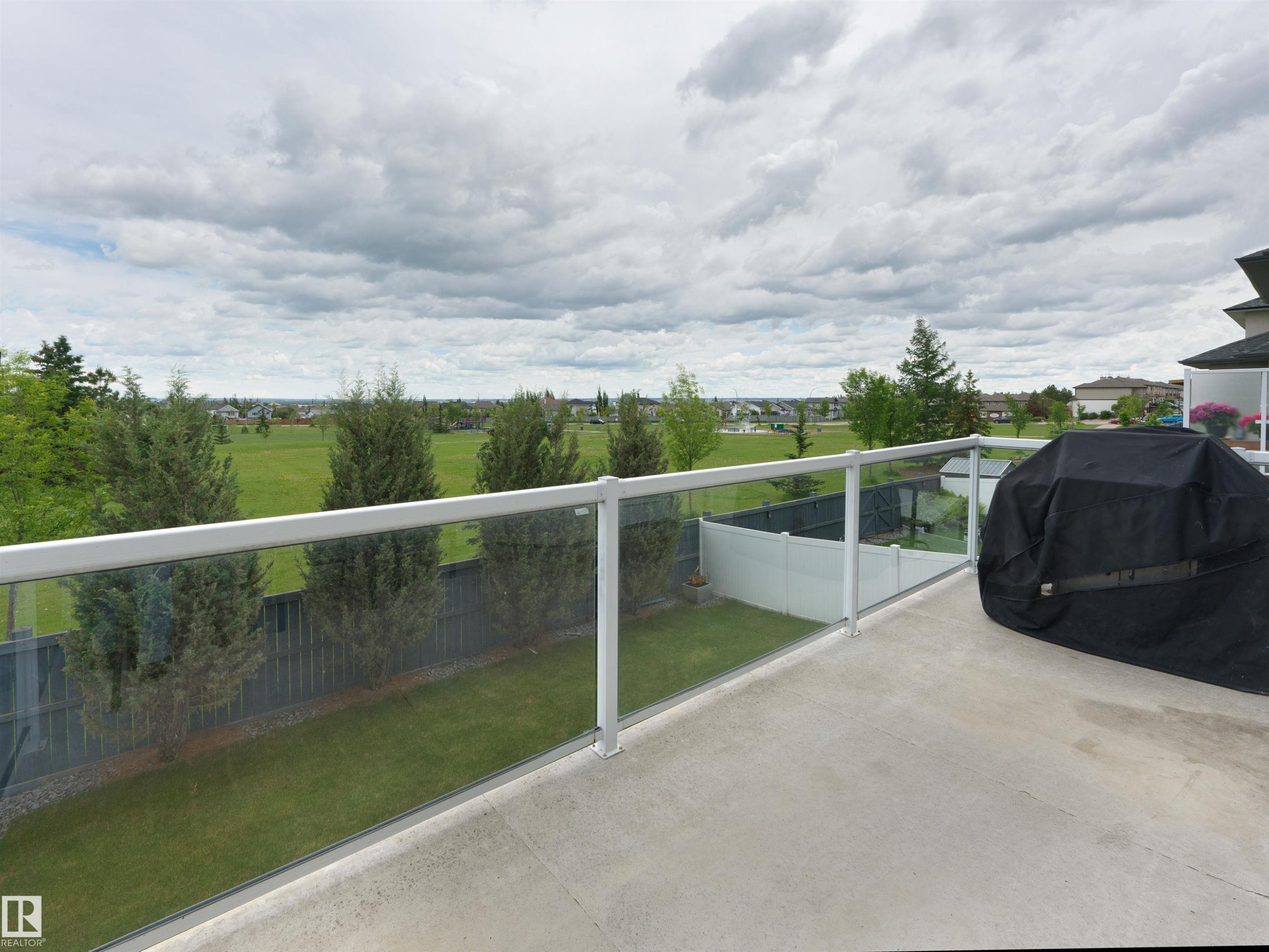 16011 46 Street, Edmonton, AB