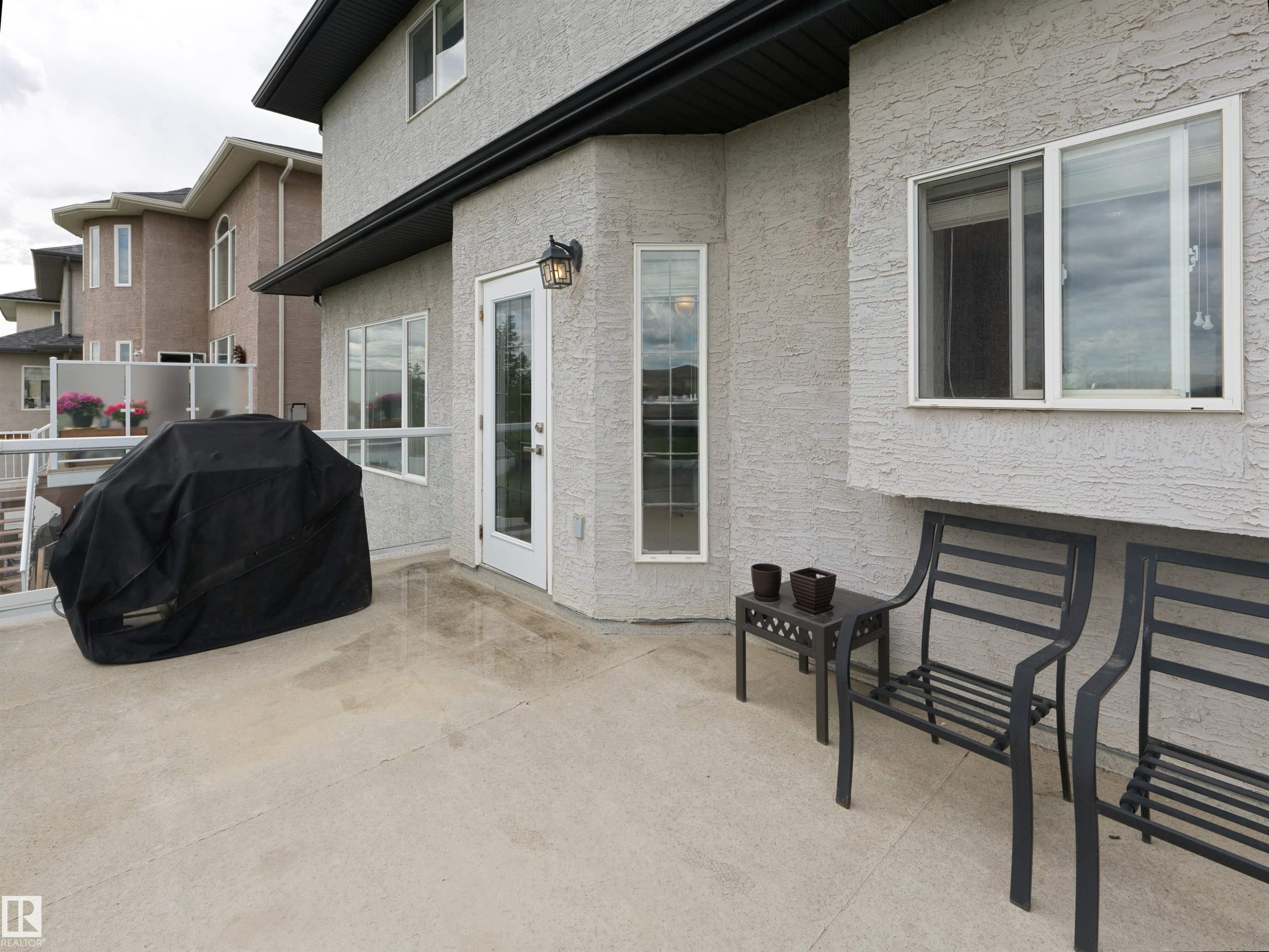 16011 46 Street, Edmonton, AB
