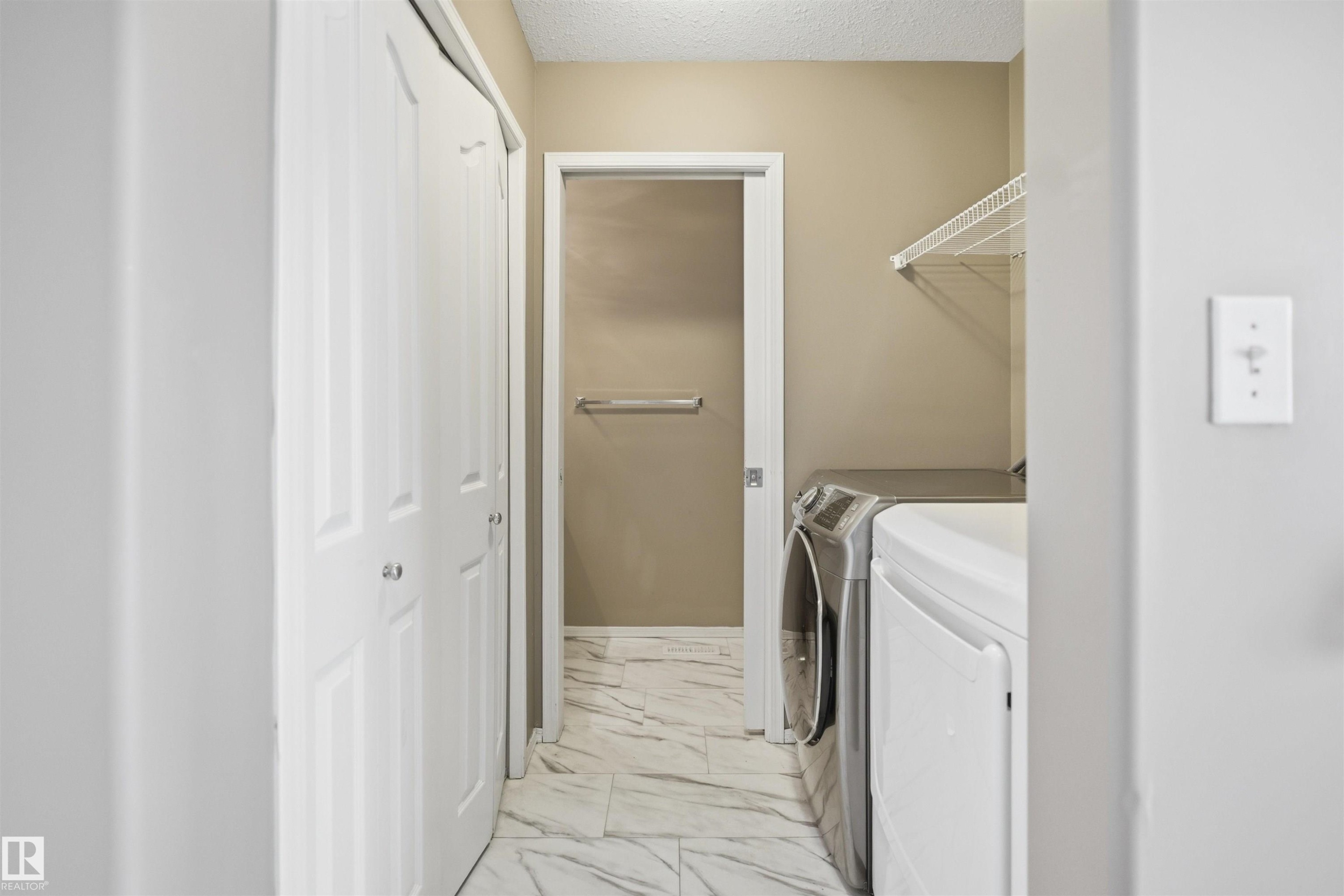 2610 33A Street, Edmonton, AB - Indoor Photo Showing Laundry Room