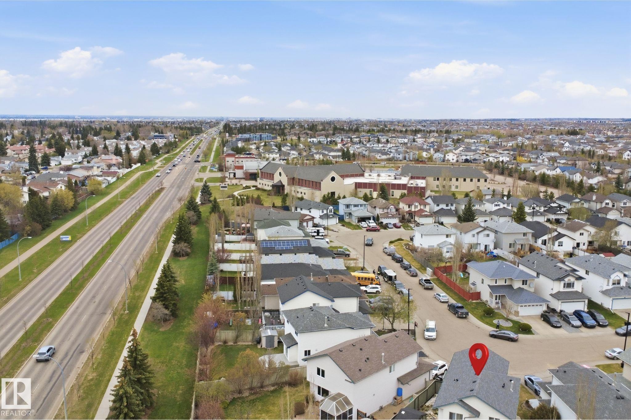 2610 33A Street, Edmonton, AB - Outdoor
