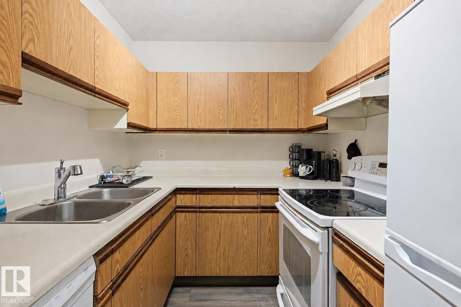 204 41 Akins Drive, St. Albert, AB