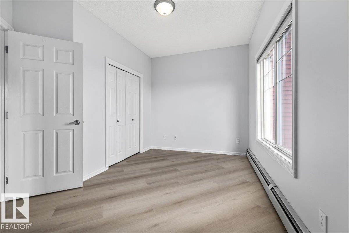 #314 226 Macewan Rd Sw, Edmonton, AB - Indoor Photo Showing Other Room