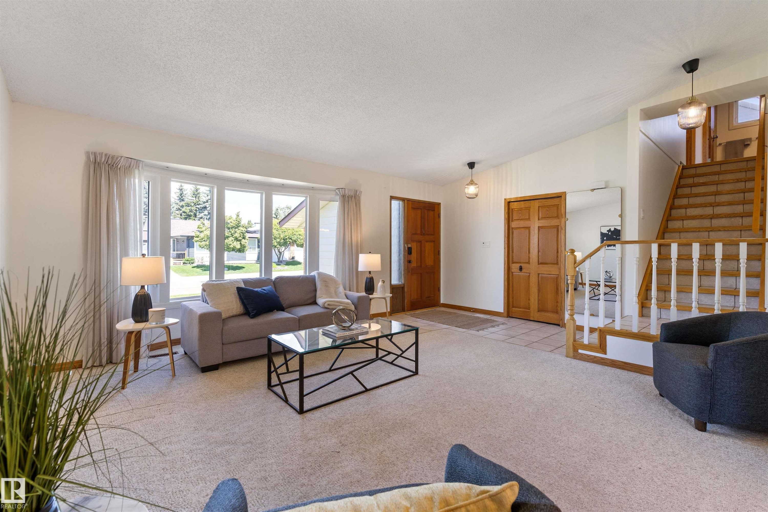 9231 169 Avenue, Edmonton, AB