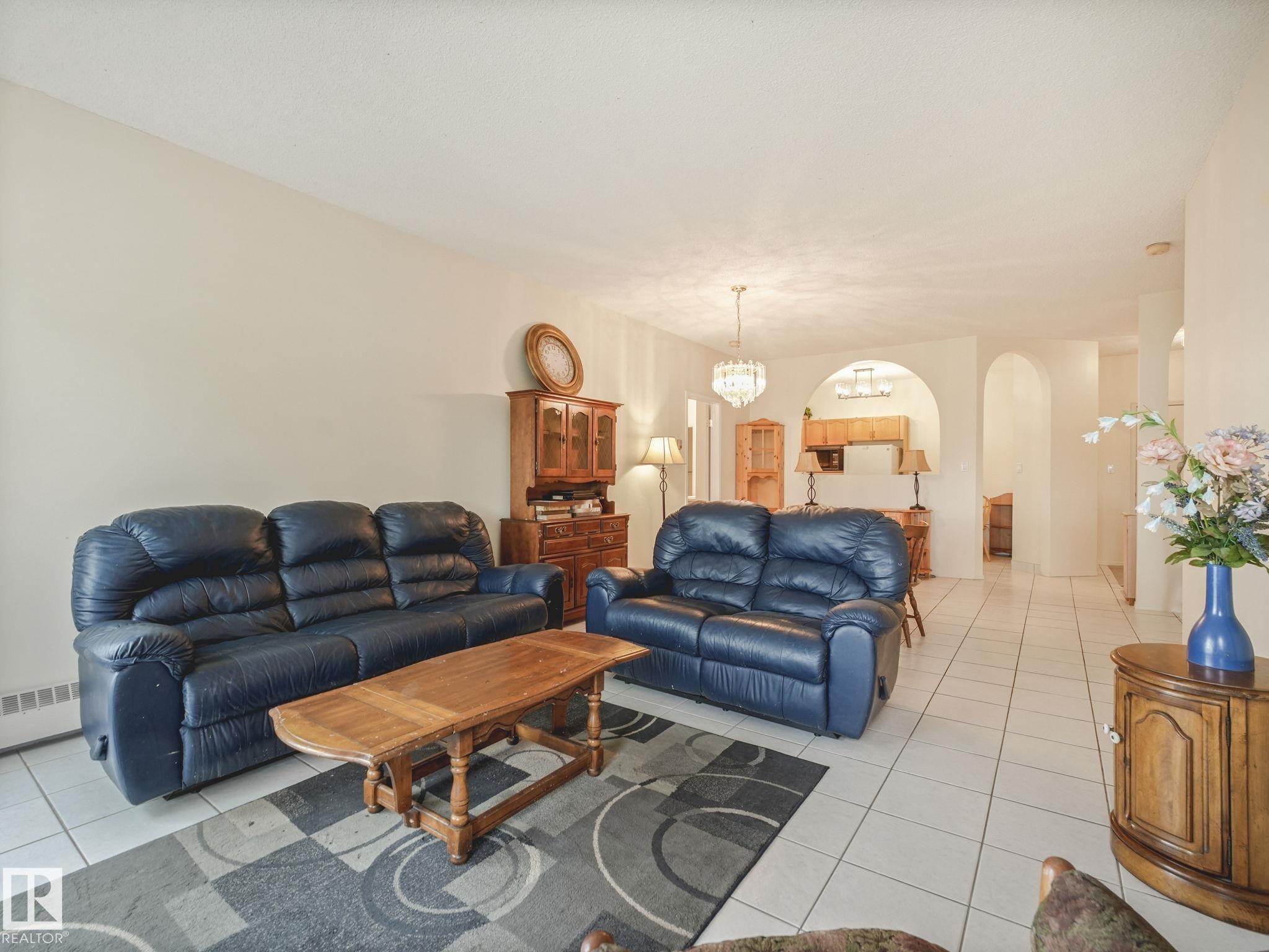 330 15499 Castle Downs Road, Edmonton, AB