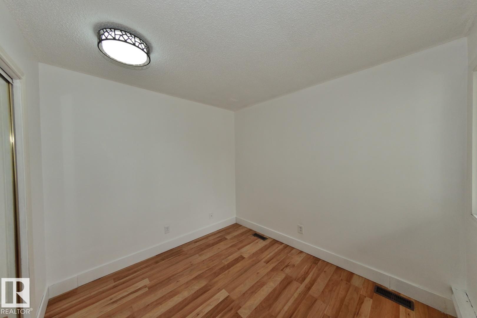 3619 30 Avenue, Edmonton, AB