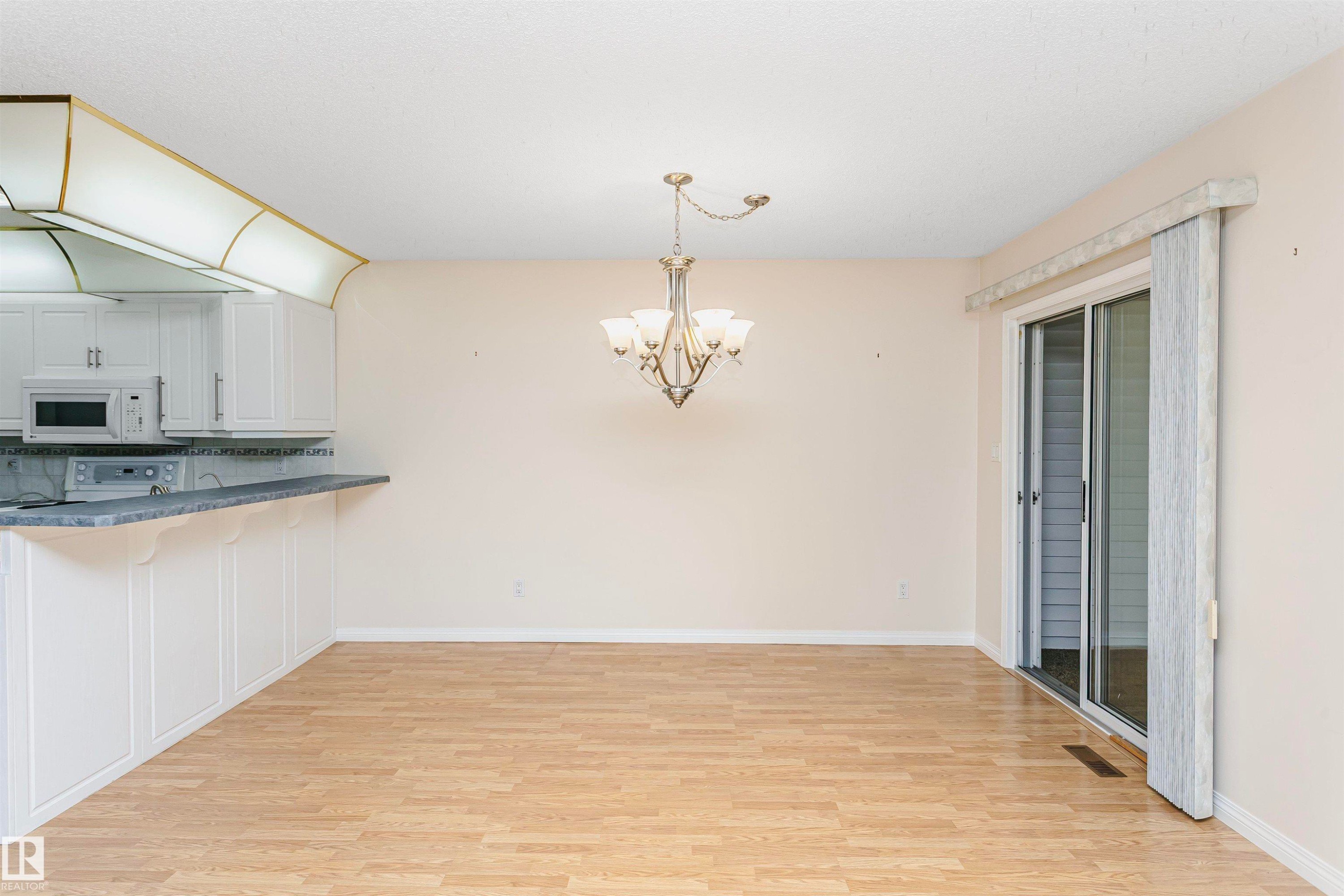 #26 1650 42 St Nw, Edmonton, AB