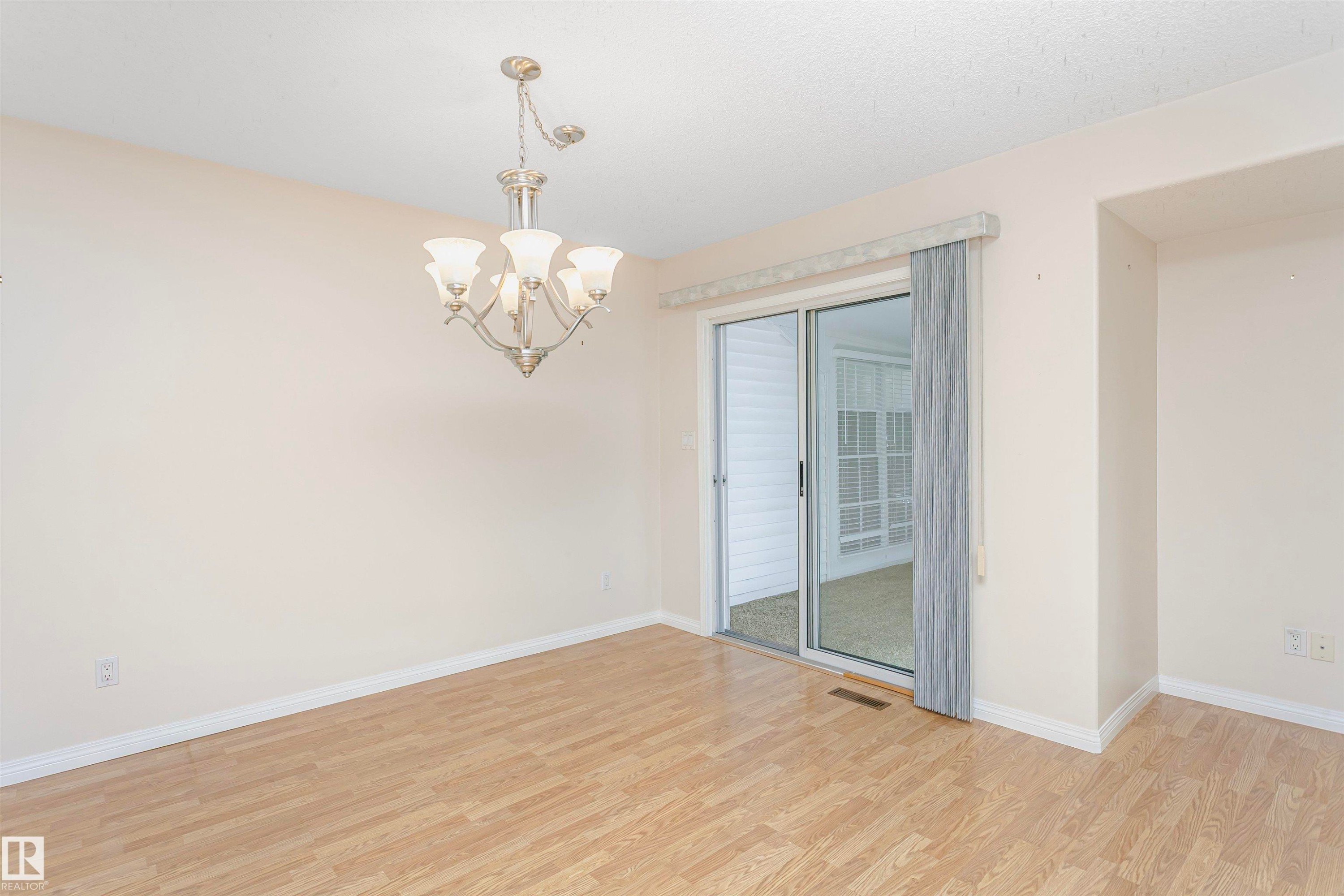 #26 1650 42 St Nw, Edmonton, AB