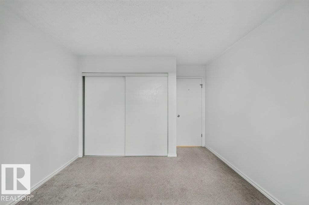 #3 10160 119 St Nw, Edmonton, AB - Indoor Photo Showing Other Room
