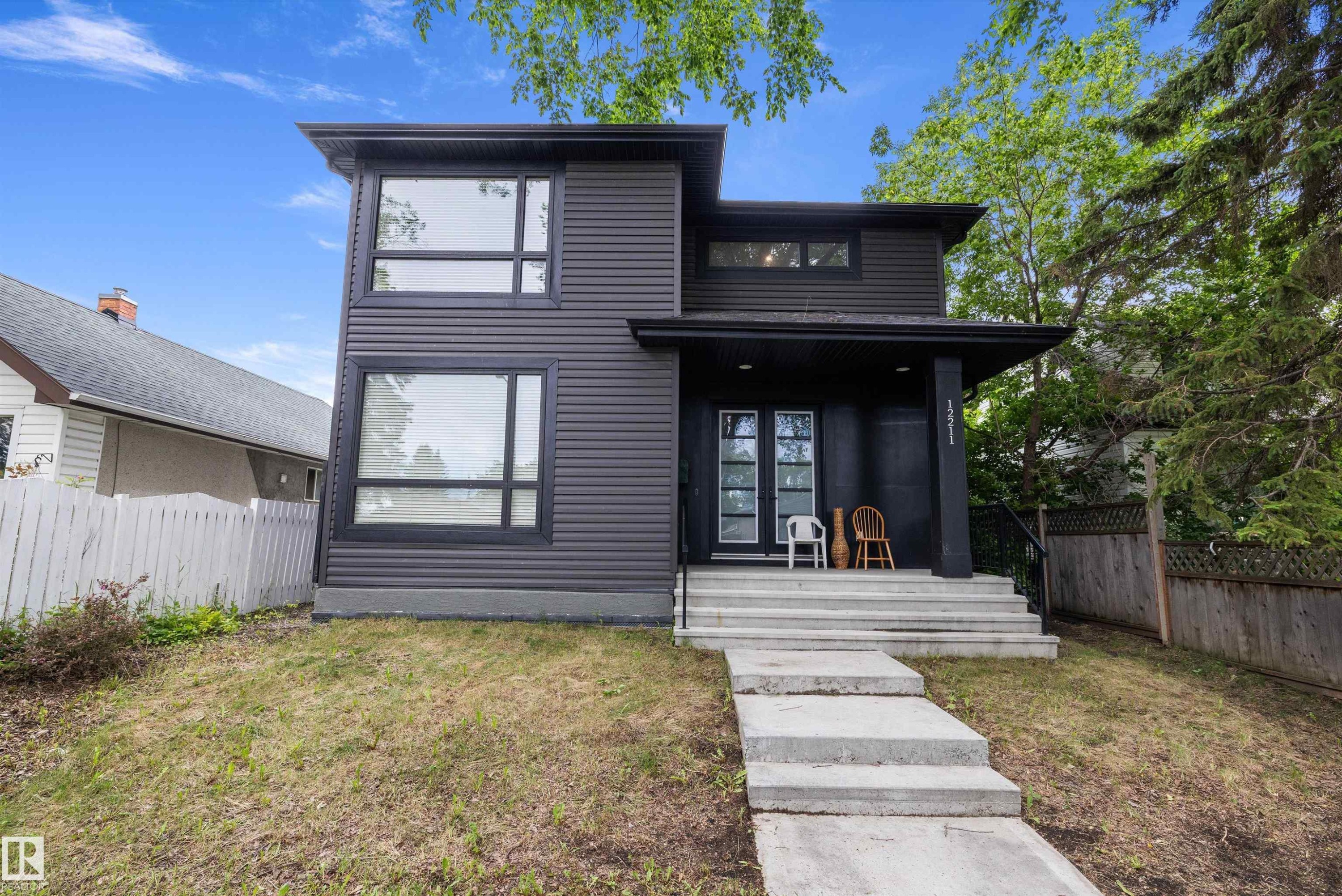 12211 57 Street, Edmonton, AB