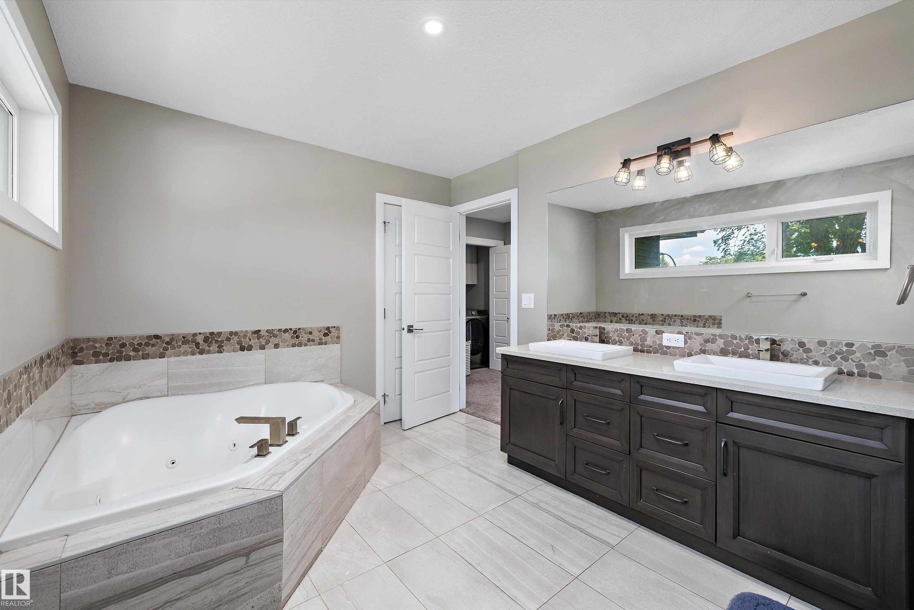 12211 57 Street, Edmonton, AB