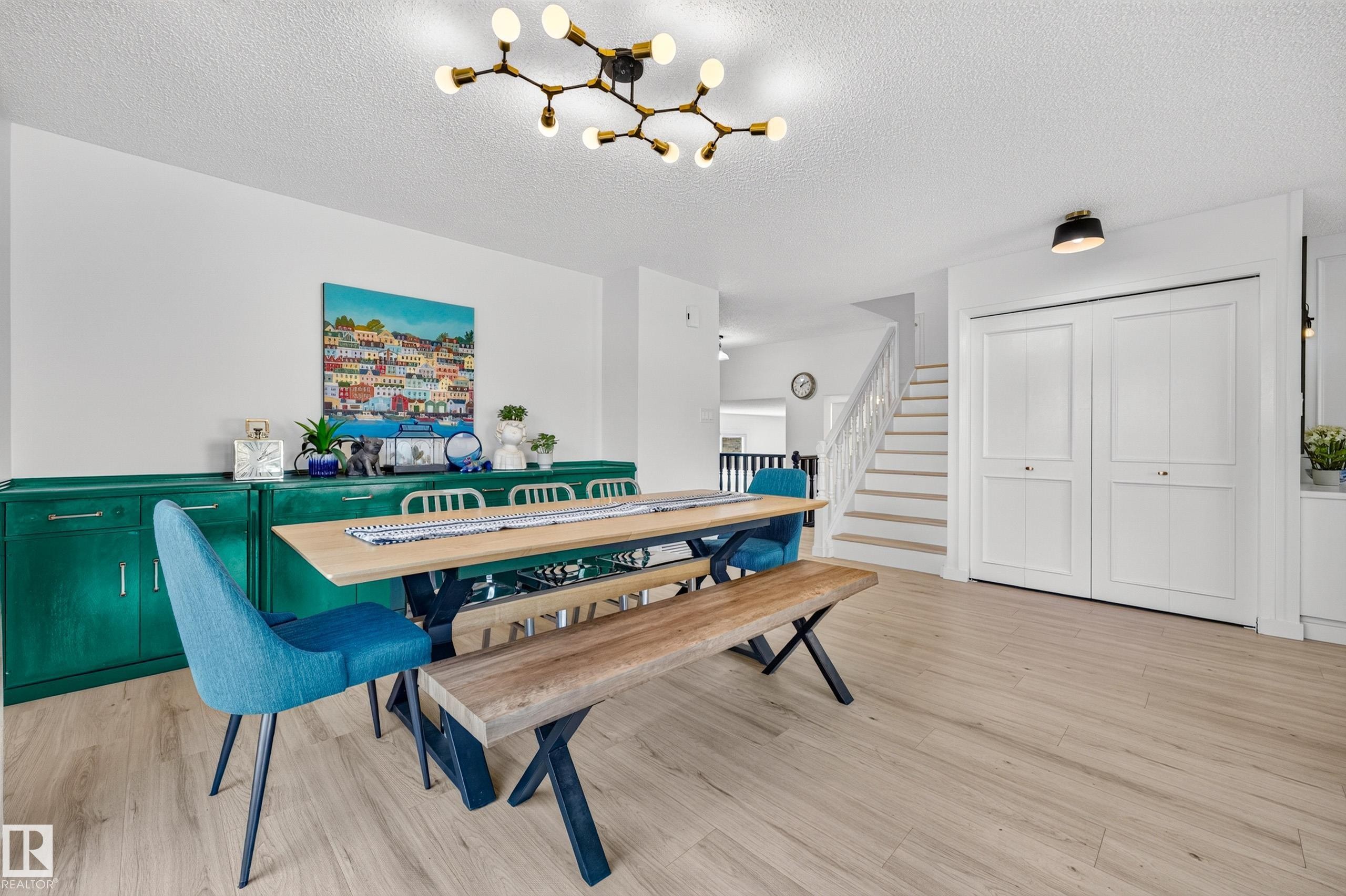 55 Ekota Crescent Nw, Edmonton, AB - Indoor Photo Showing Other Room