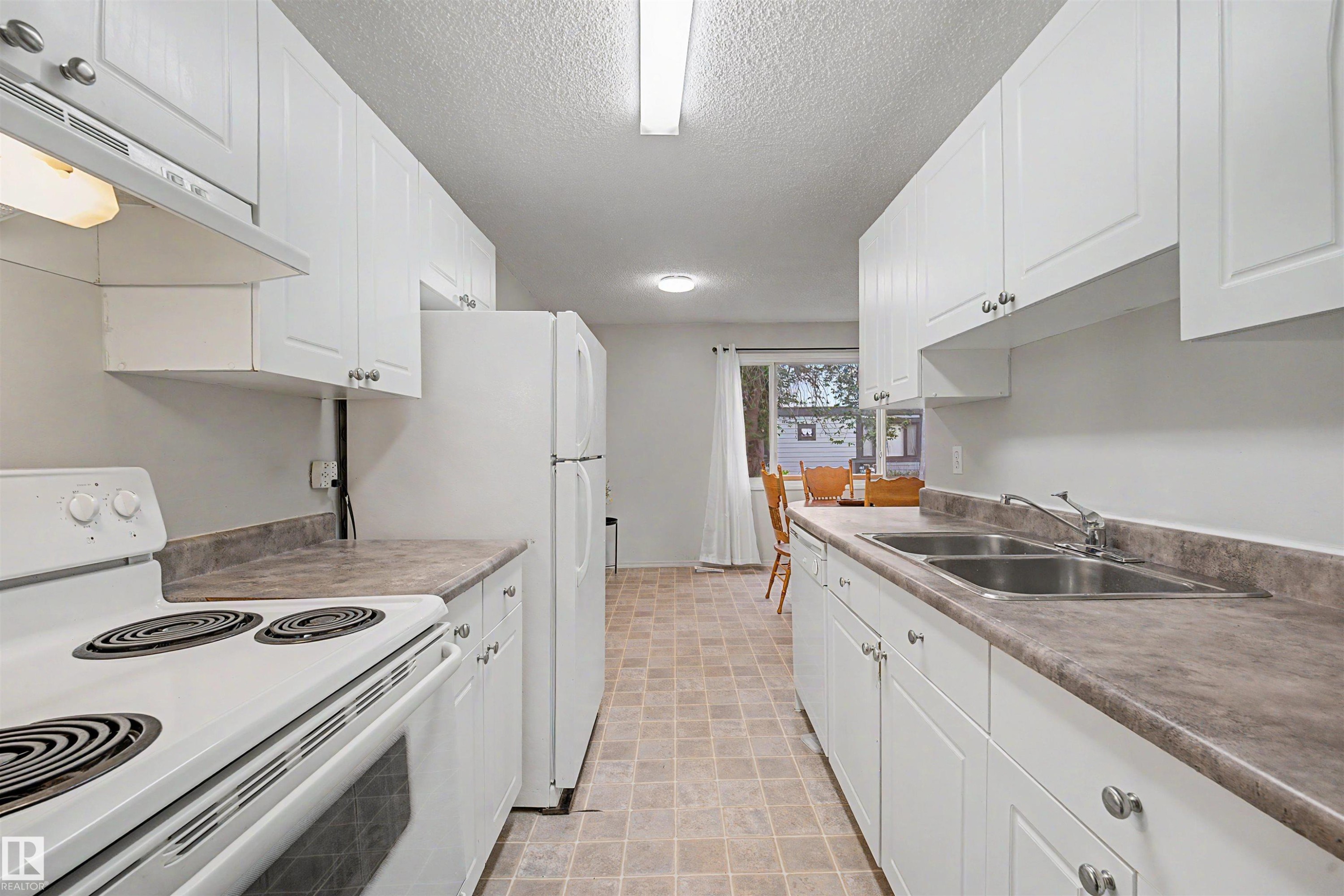 198 11421 34 Street, Edmonton, AB