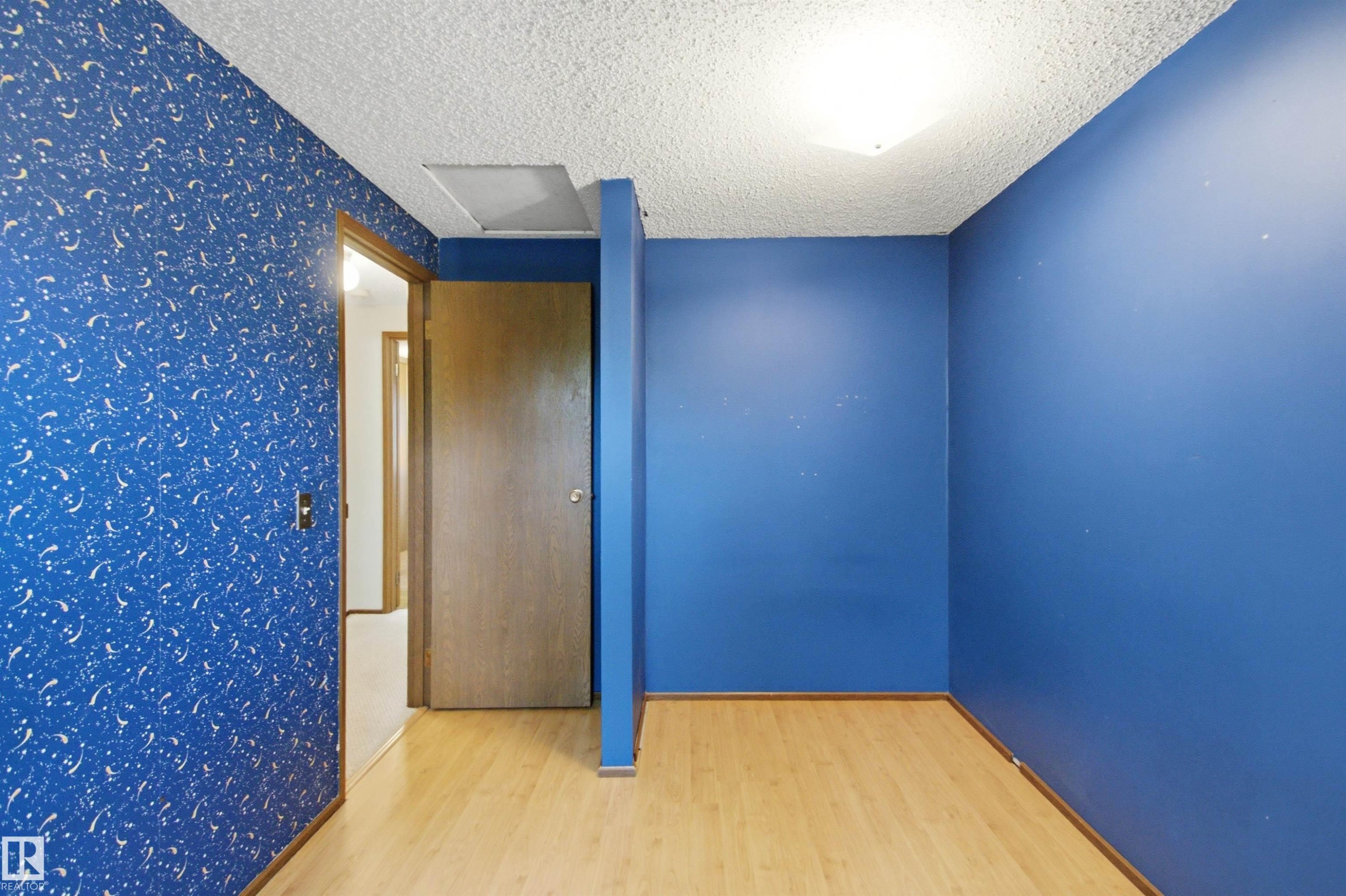 3310 48 Street, Edmonton, AB