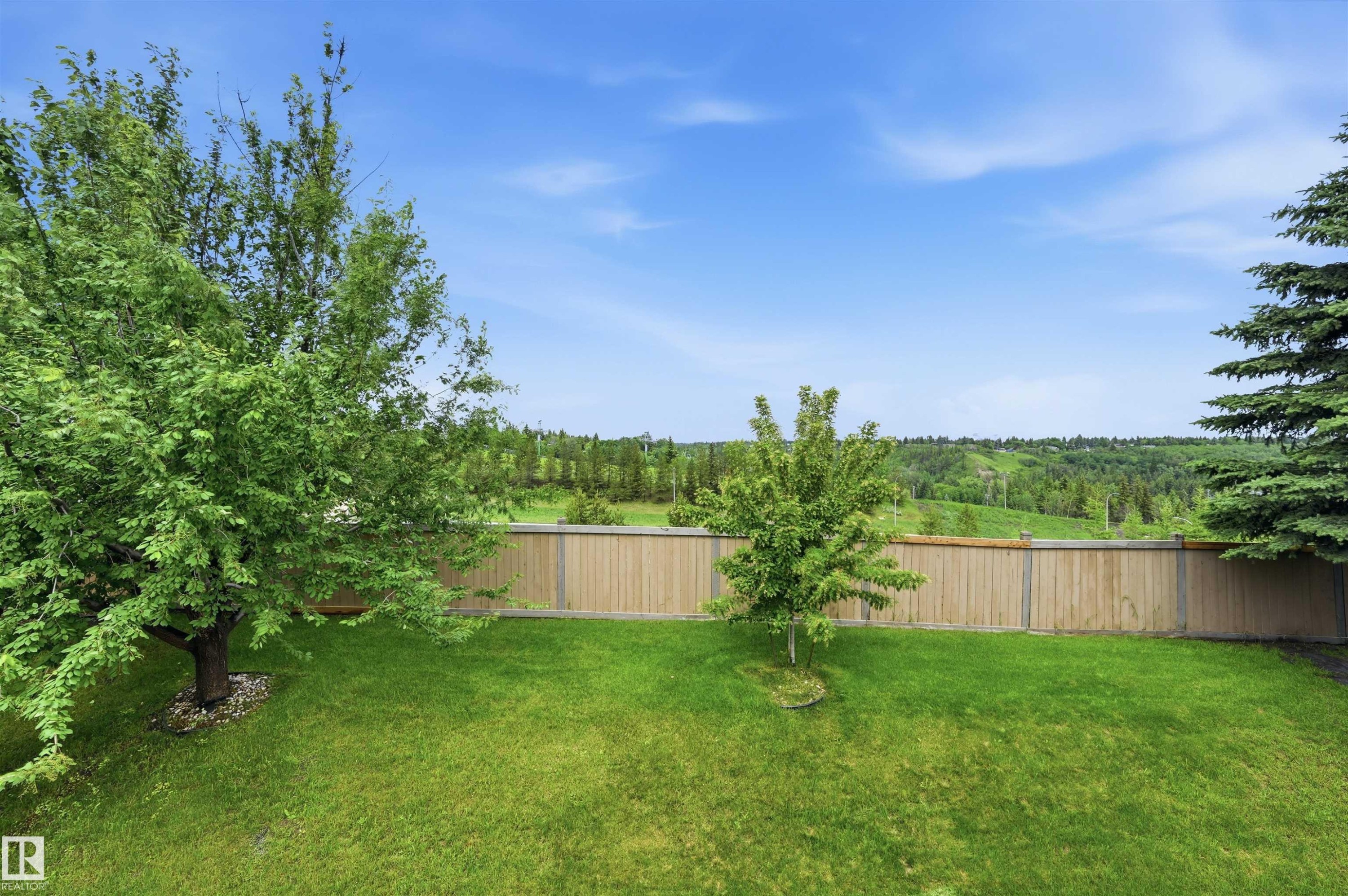 1 577 Butterworth Way, Edmonton, AB