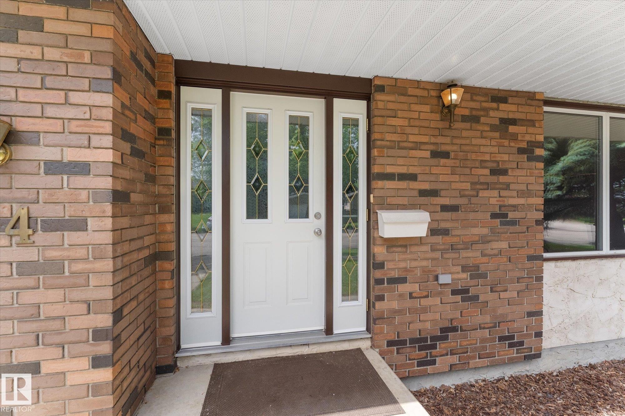 44 Arlington Drive, St. Albert, AB - Outdoor With Exterior