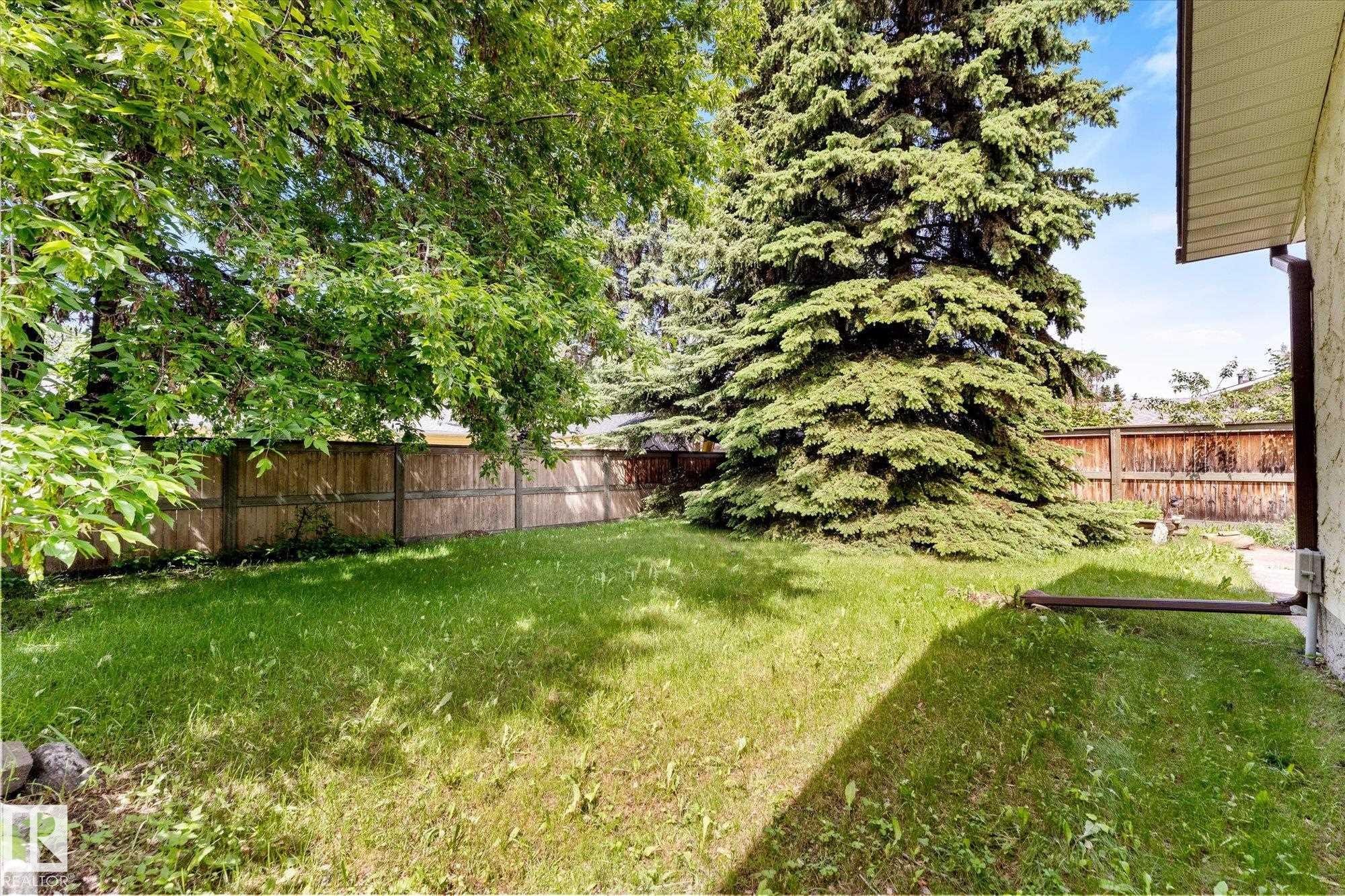 44 Arlington Drive, St. Albert, AB - Outdoor