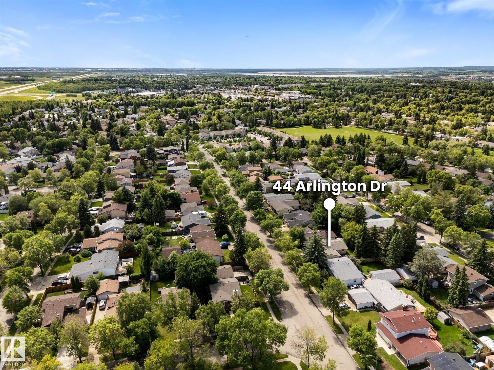 44 Arlington Drive, St. Albert, AB - Outdoor With View