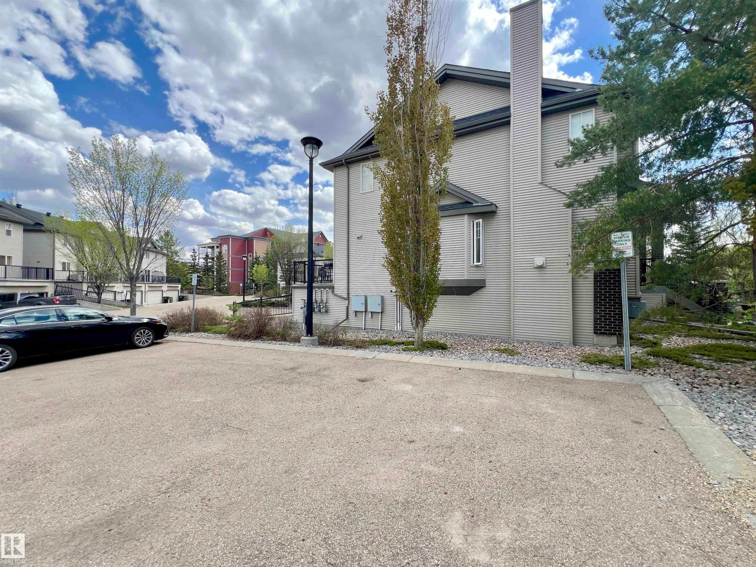 8 4755 Terwillegar Common, Edmonton, AB - Outdoor