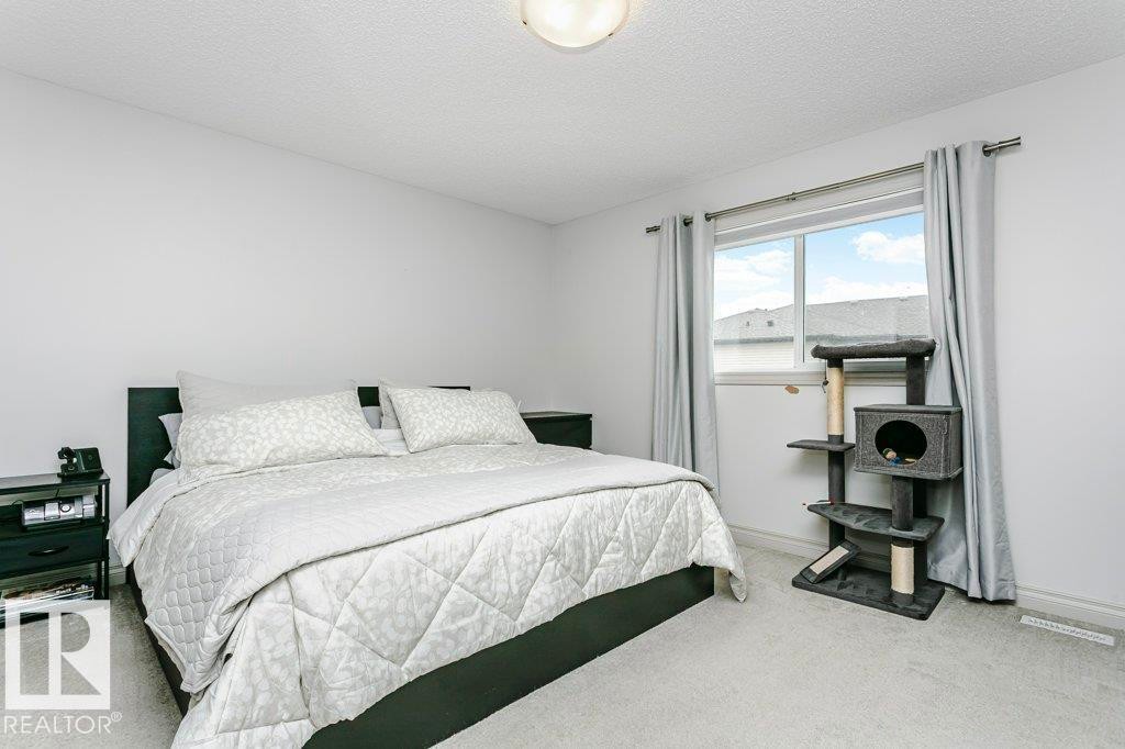 30 445 Brintnell Boulevard, Edmonton, AB - Indoor Photo Showing Bedroom