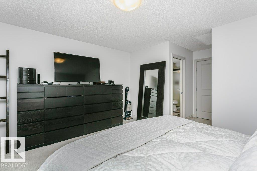 30 445 Brintnell Boulevard, Edmonton, AB - Indoor Photo Showing Bedroom