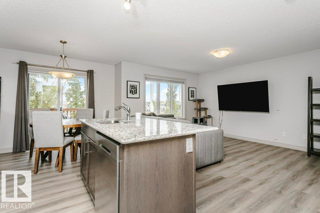 30 445 Brintnell Boulevard, Edmonton, AB - Indoor