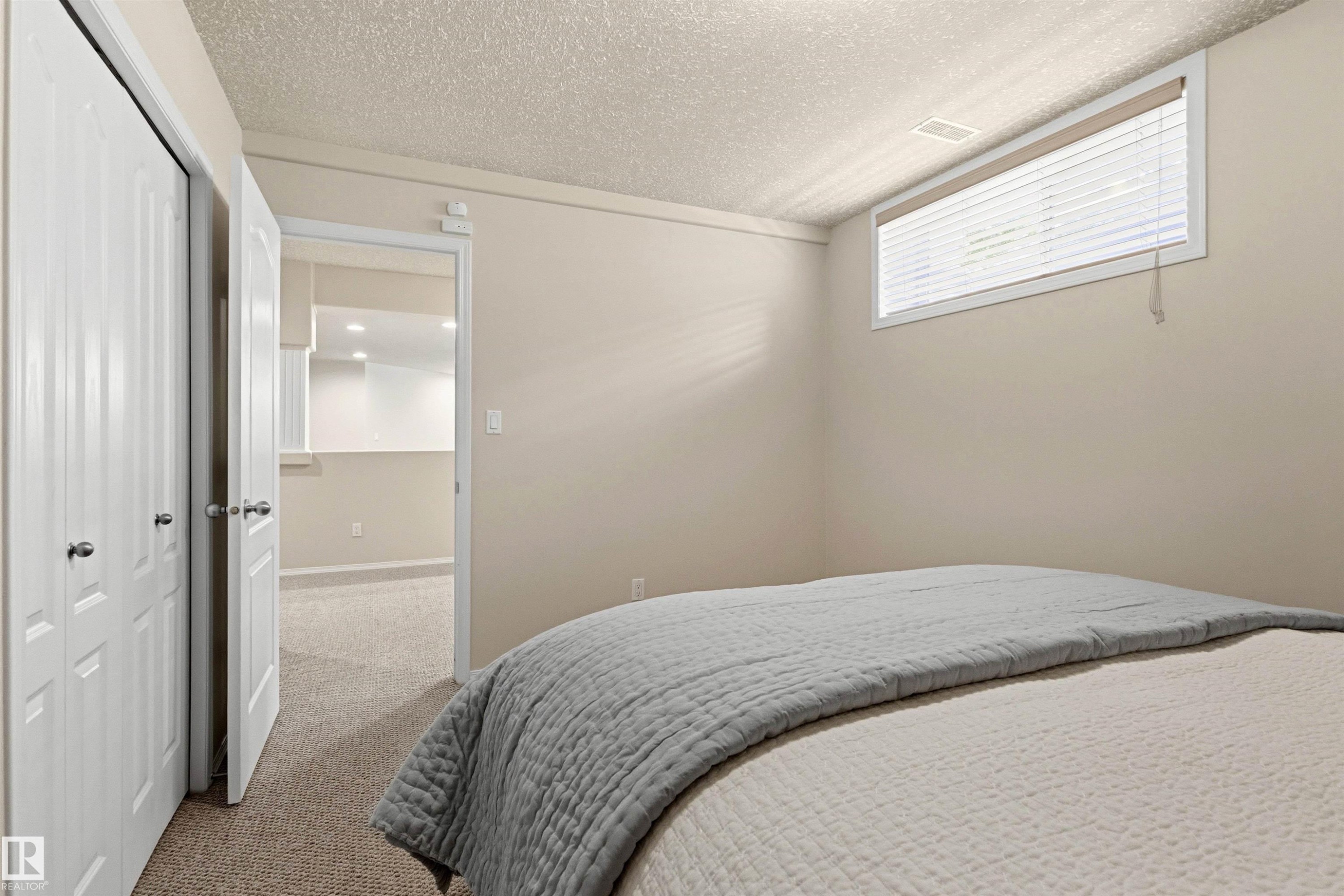 244 Wolf Willow Road, Edmonton, AB