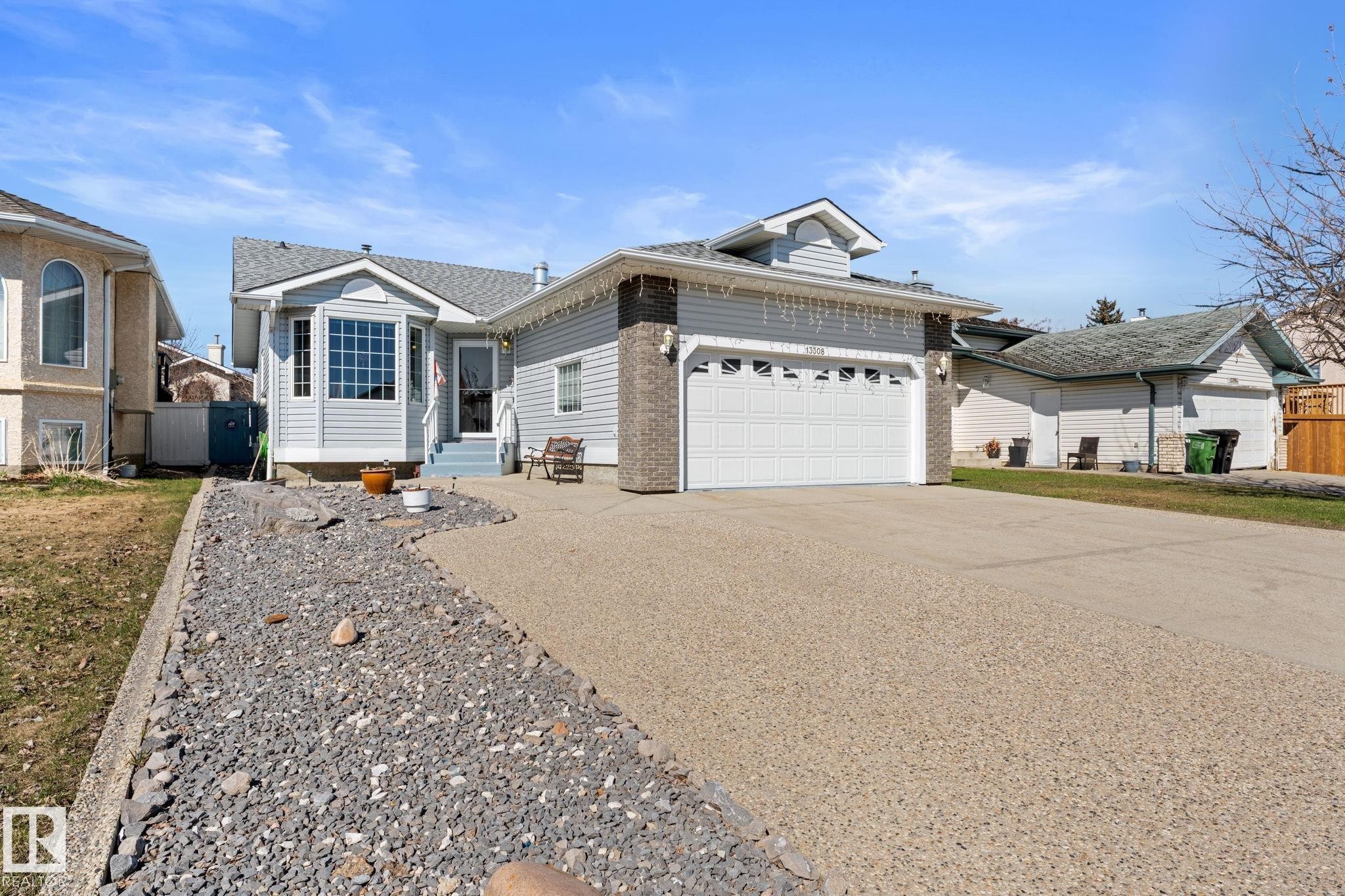 13308 155 Avenue Nw, Edmonton, AB - Outdoor With Facade