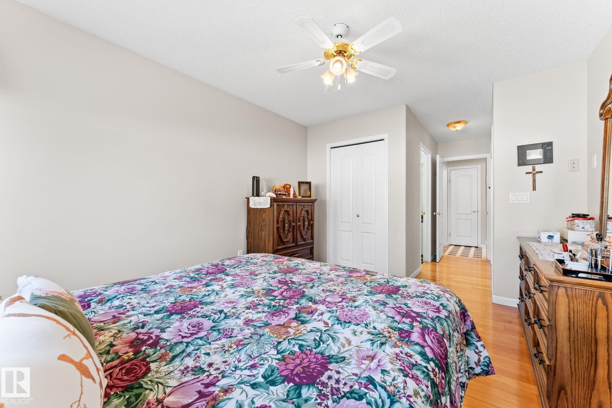 13308 155 Avenue Nw, Edmonton, AB - Indoor Photo Showing Bedroom