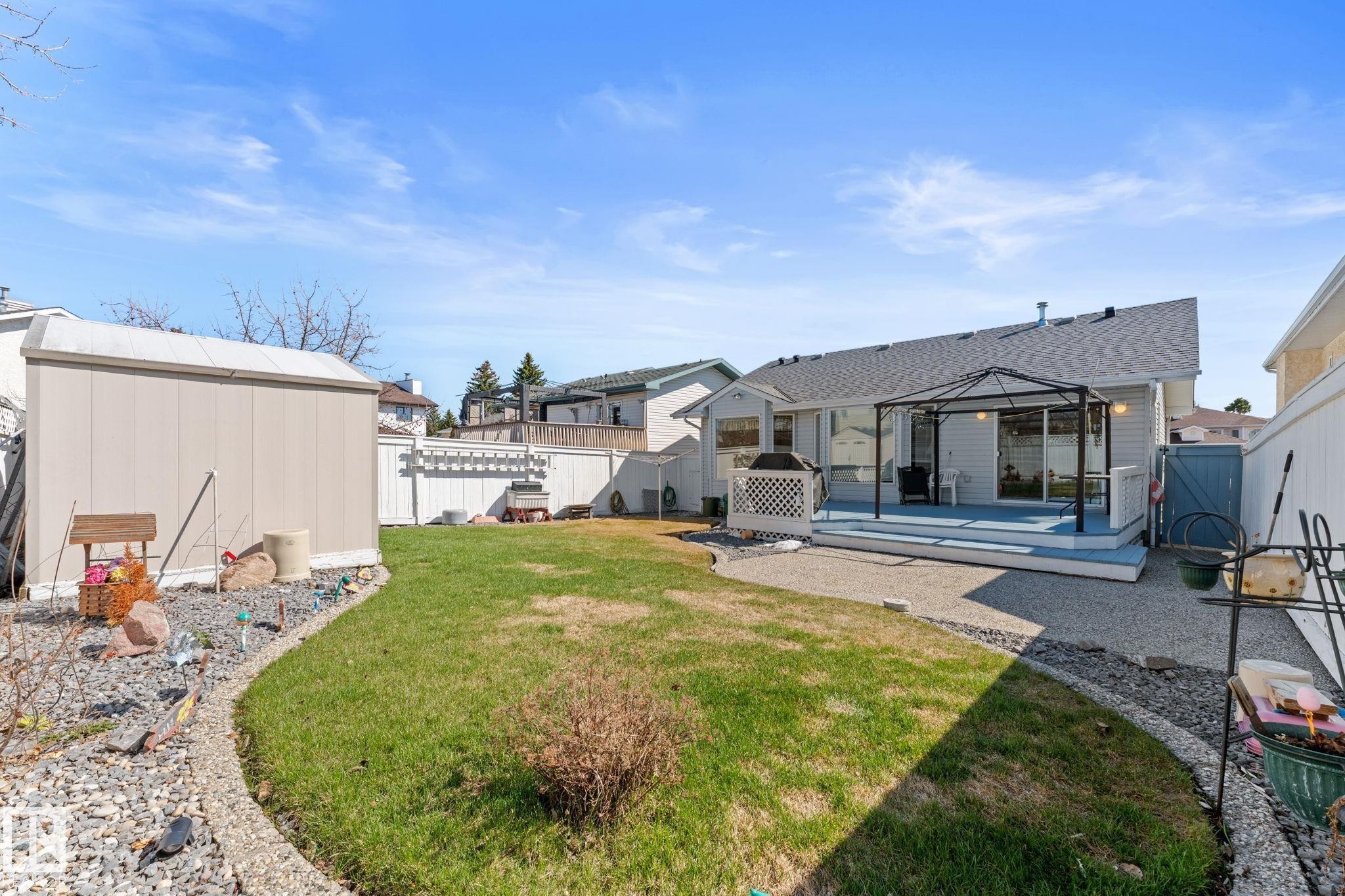 13308 155 Avenue Nw, Edmonton, AB - Outdoor