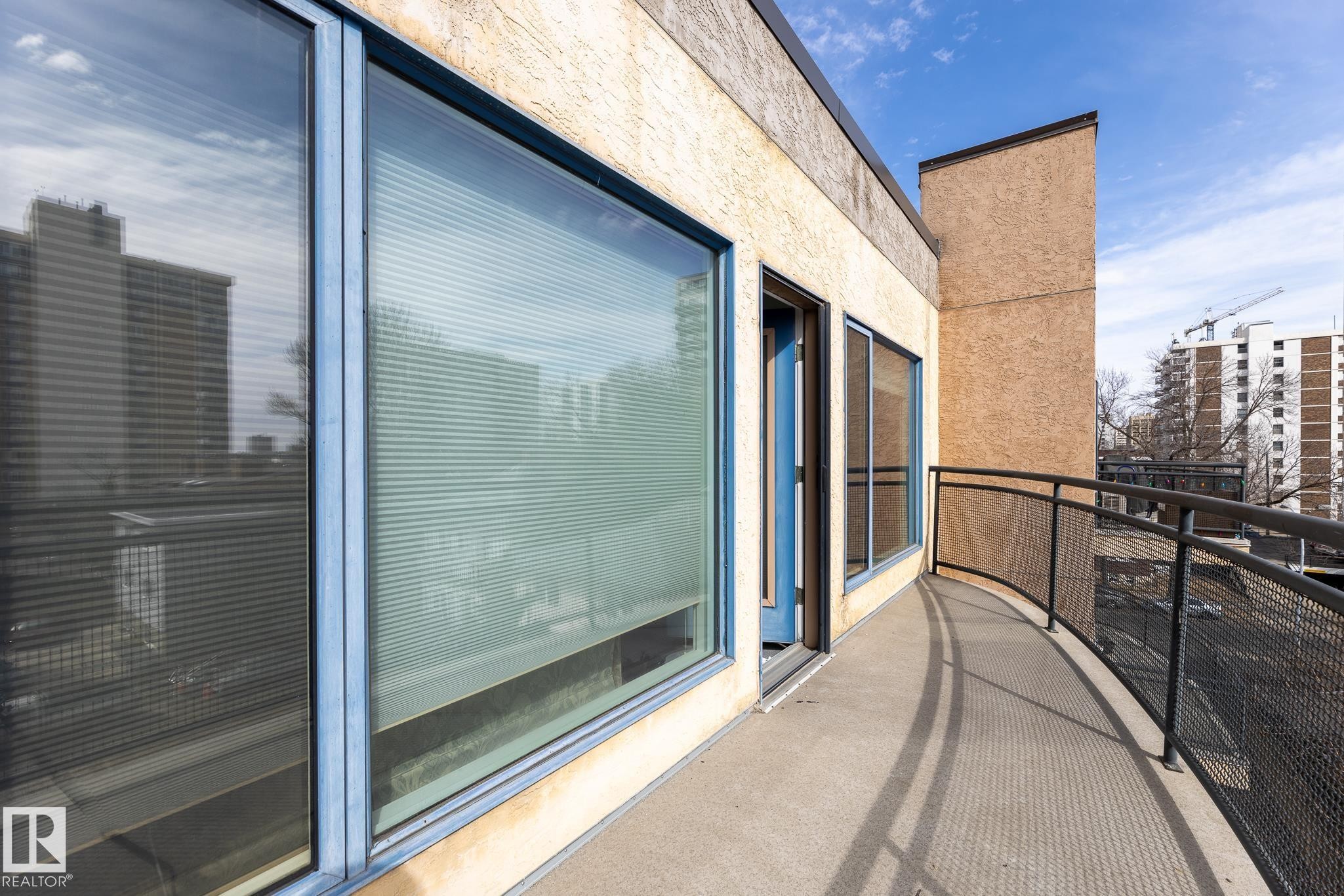 403 11415 100 Avenue, Edmonton, AB