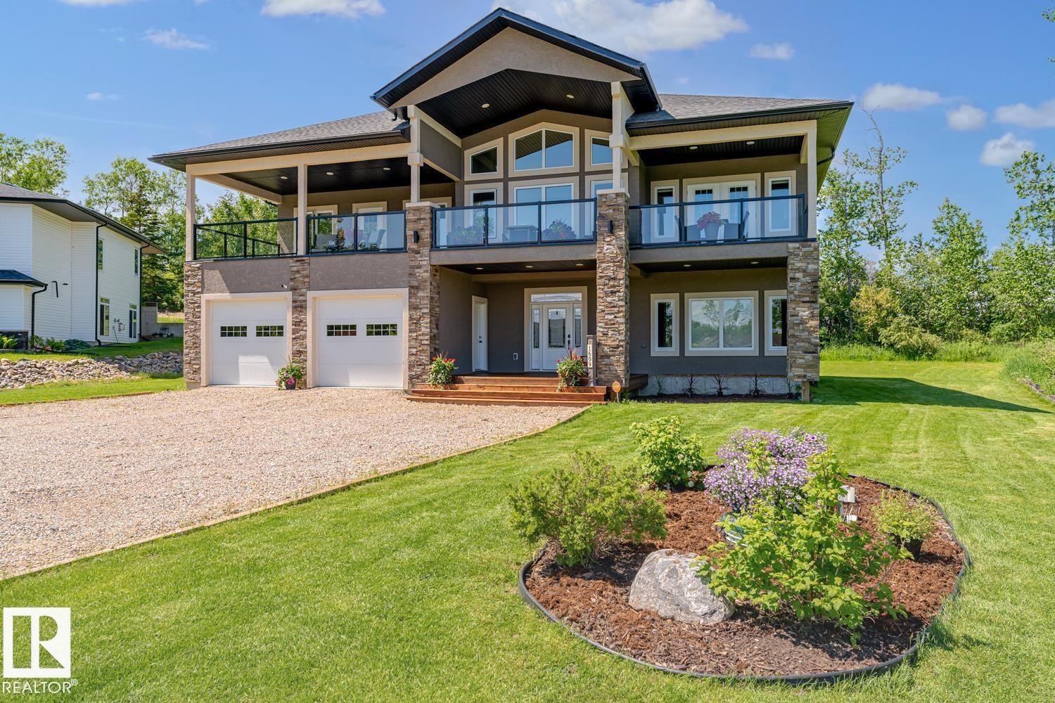 1609 Horseshoe Bay, Cold Lake, AB - Outdoor With Facade