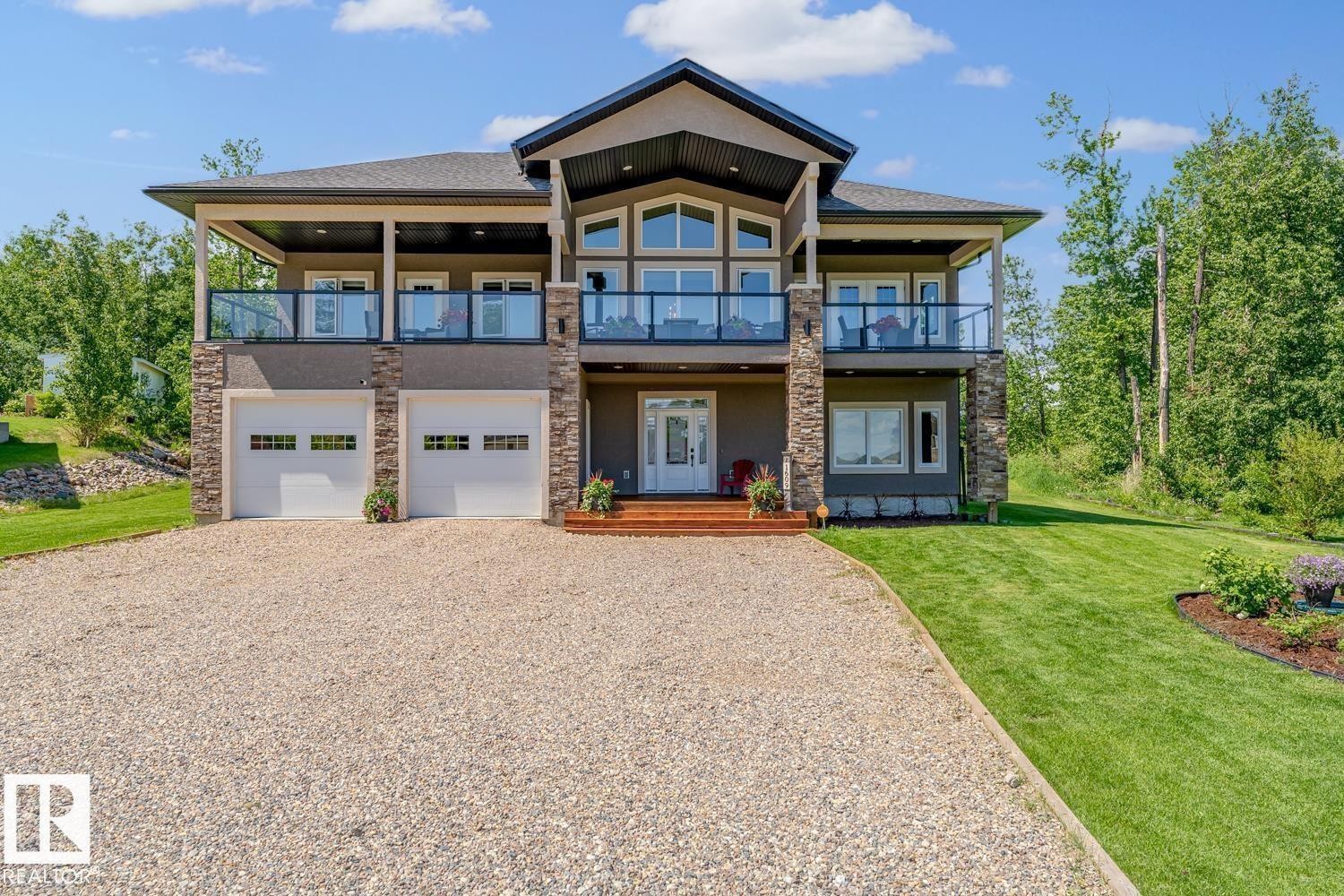 1609 Horseshoe Bay, Cold Lake, AB - Outdoor With Facade