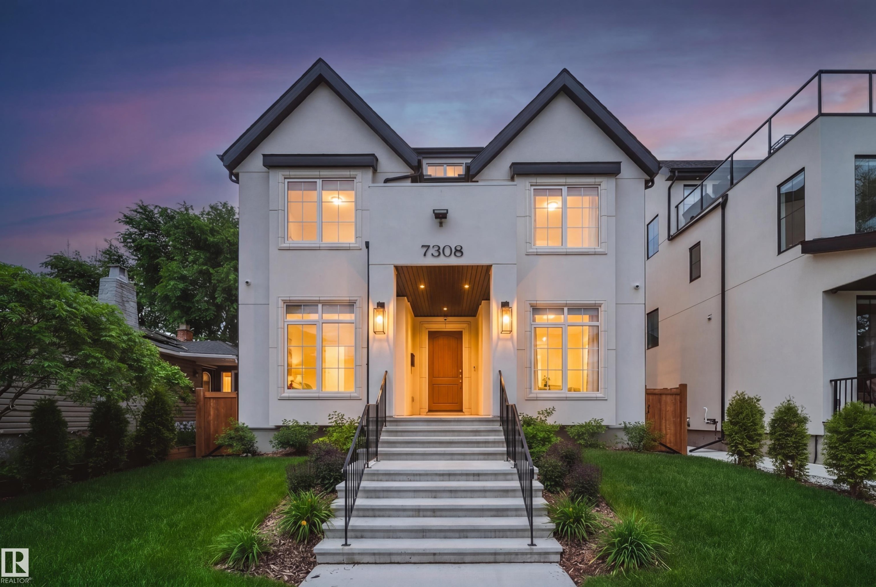 7308 Ada Boulevard, Edmonton, AB