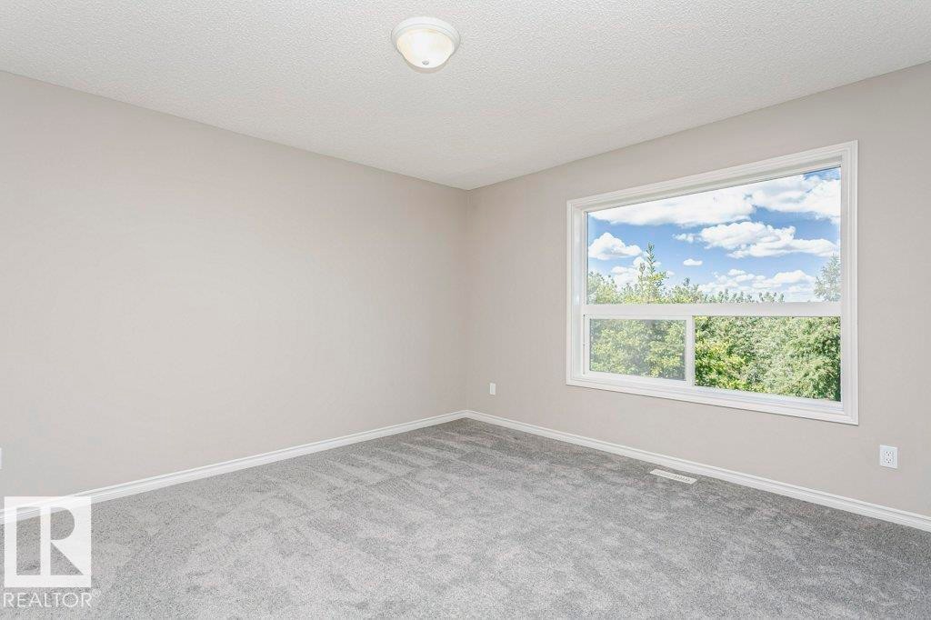 101 3010 33 Avenue, Edmonton, AB