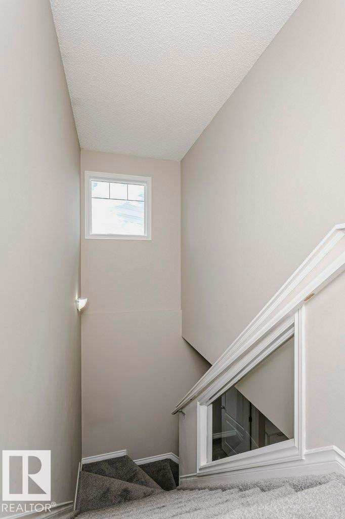 101 3010 33 Avenue, Edmonton, AB