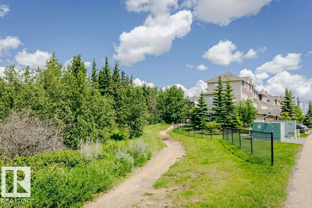 101 3010 33 Avenue, Edmonton, AB