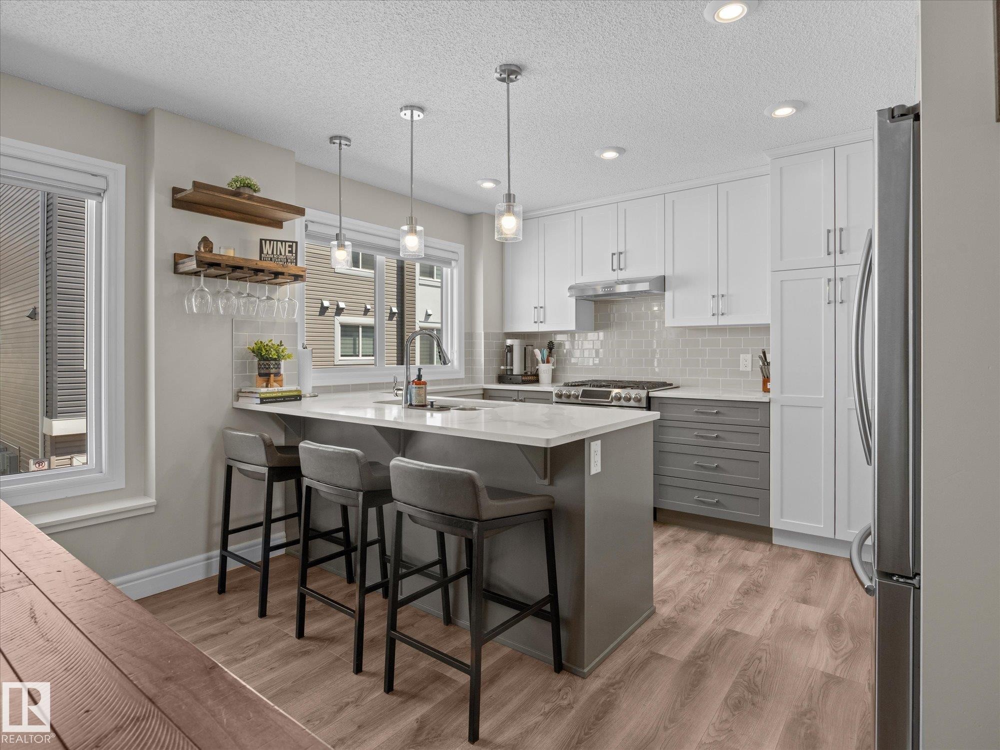 16 330 Bulyea Road, Edmonton, AB