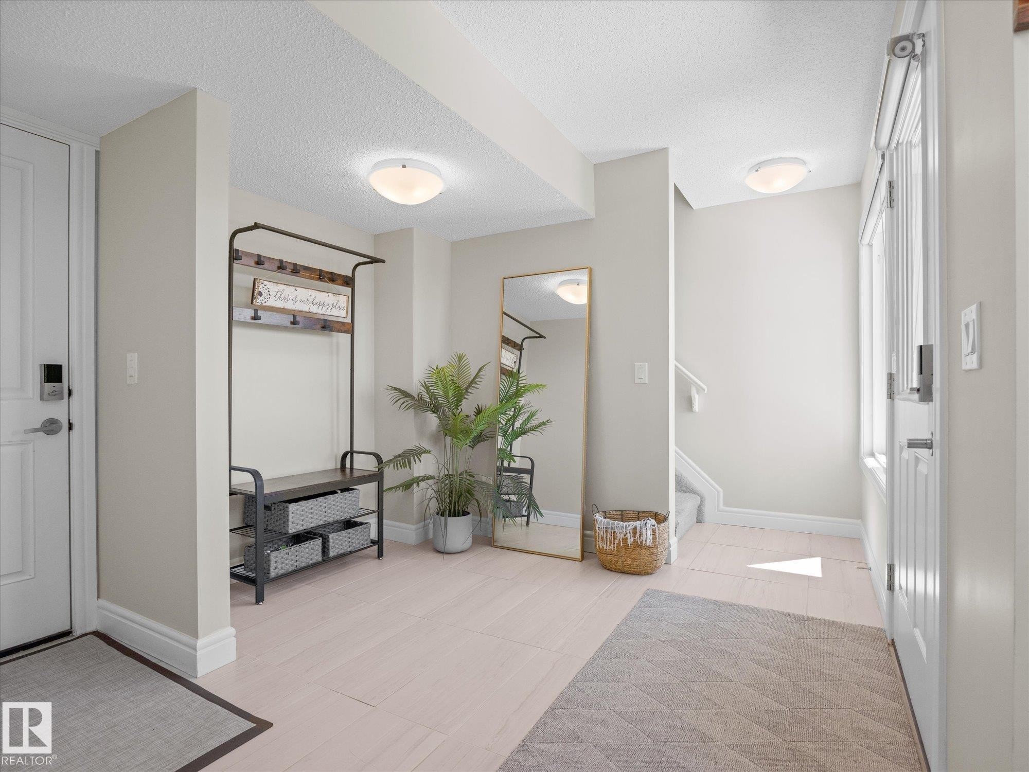 16 330 Bulyea Road, Edmonton, AB