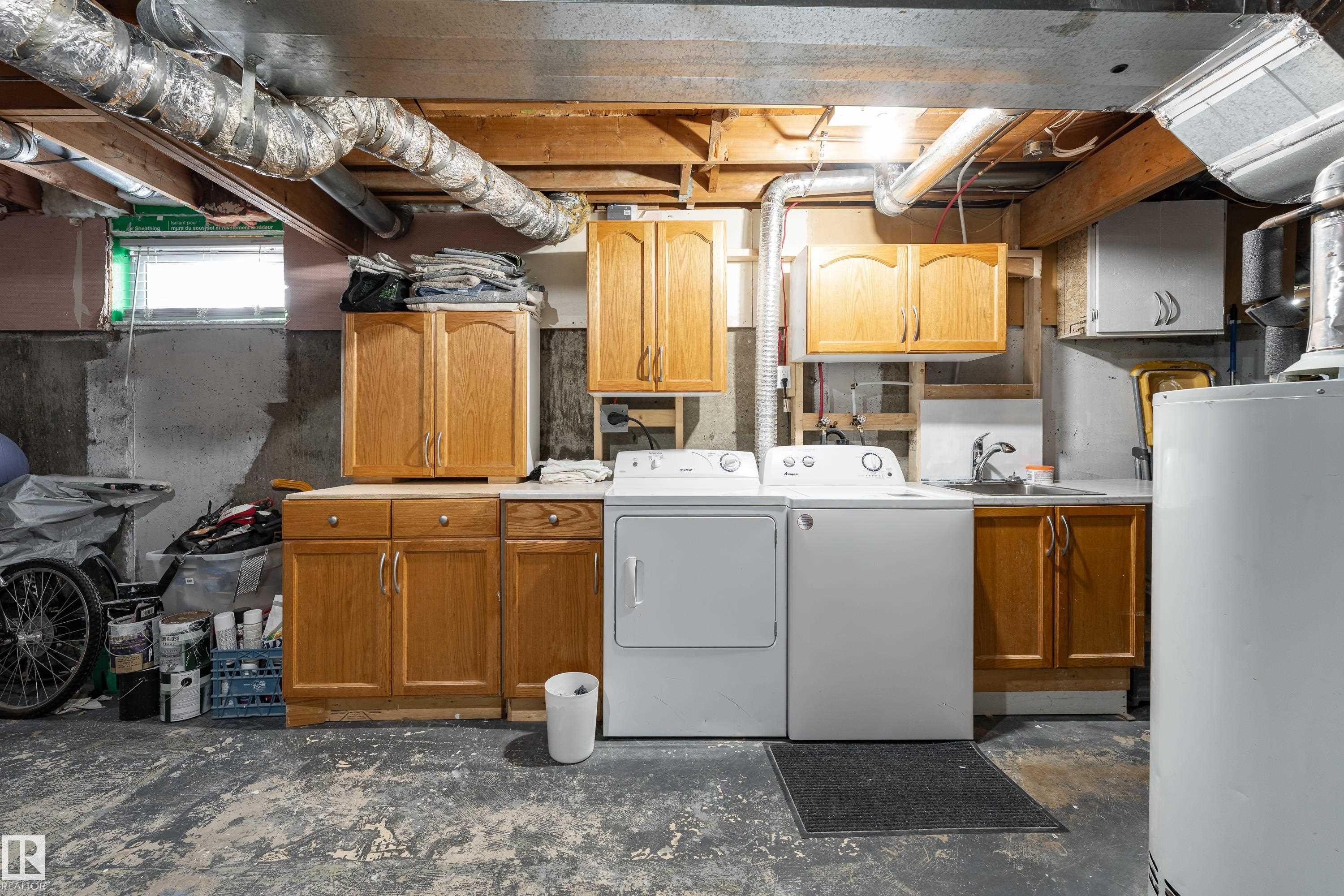 1164 Knottwood Road E, Edmonton, AB