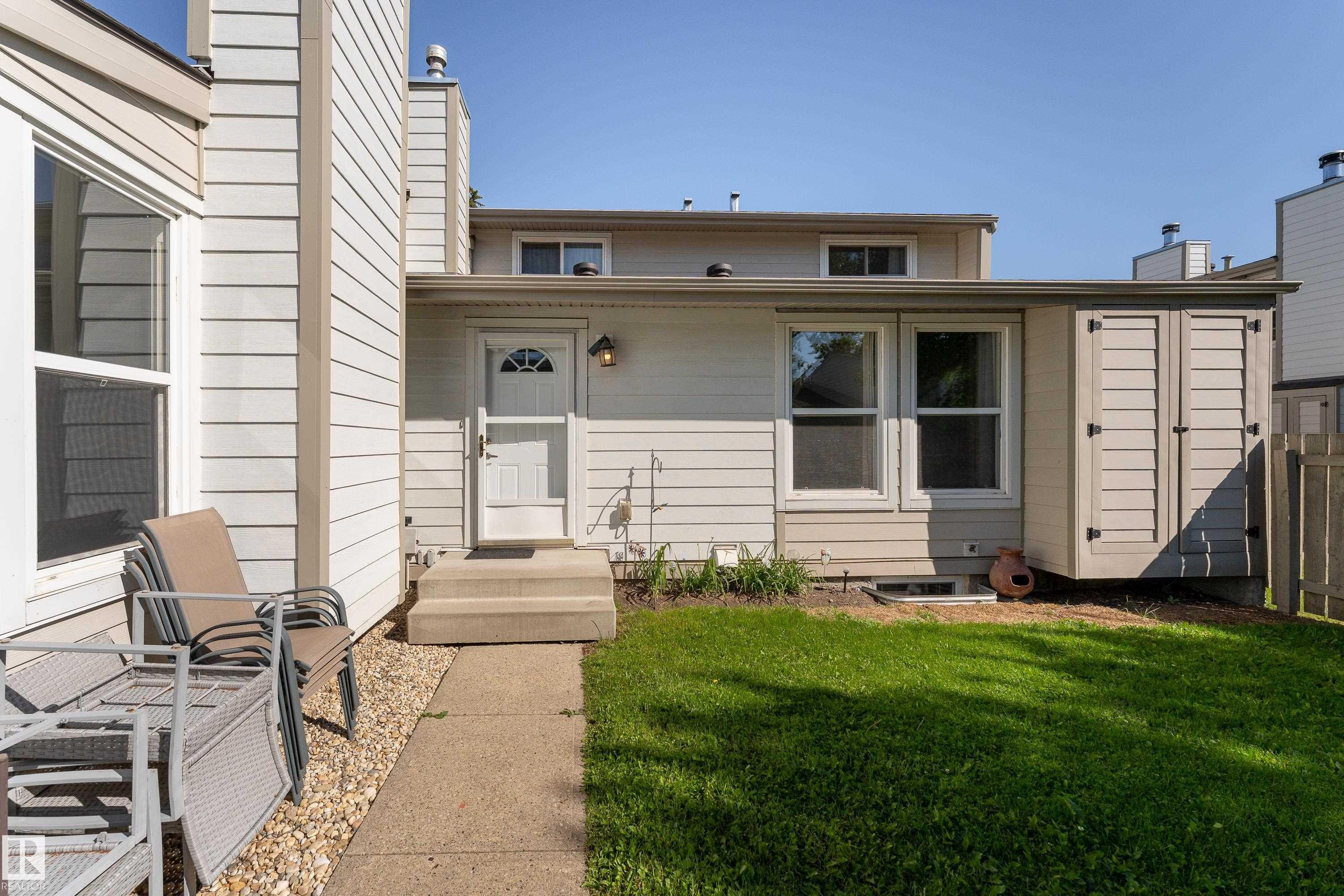 1164 Knottwood Road E, Edmonton, AB